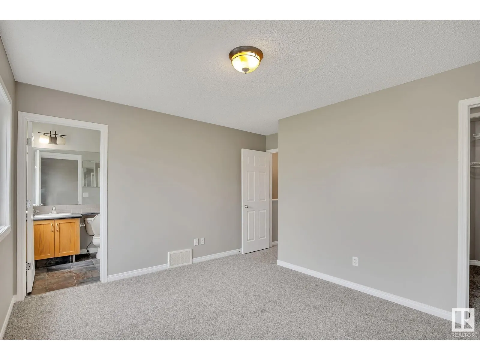 14771 141 ST NW