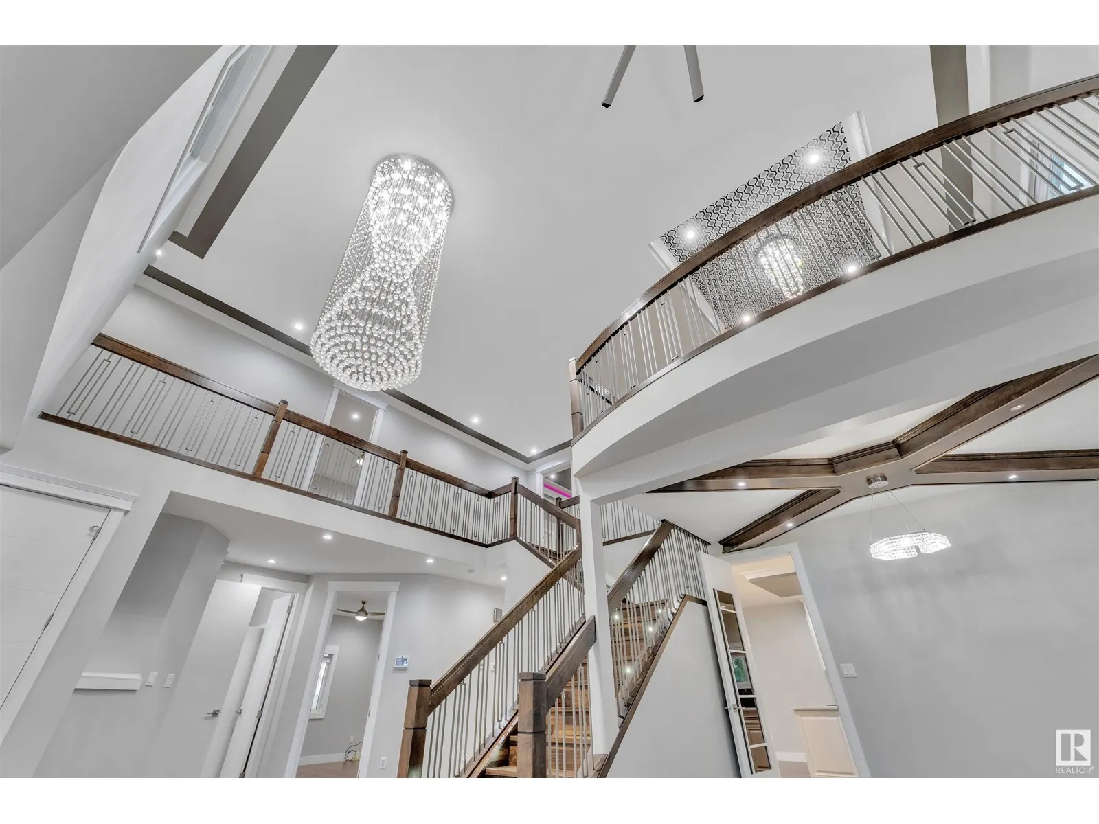 4408 39 ST