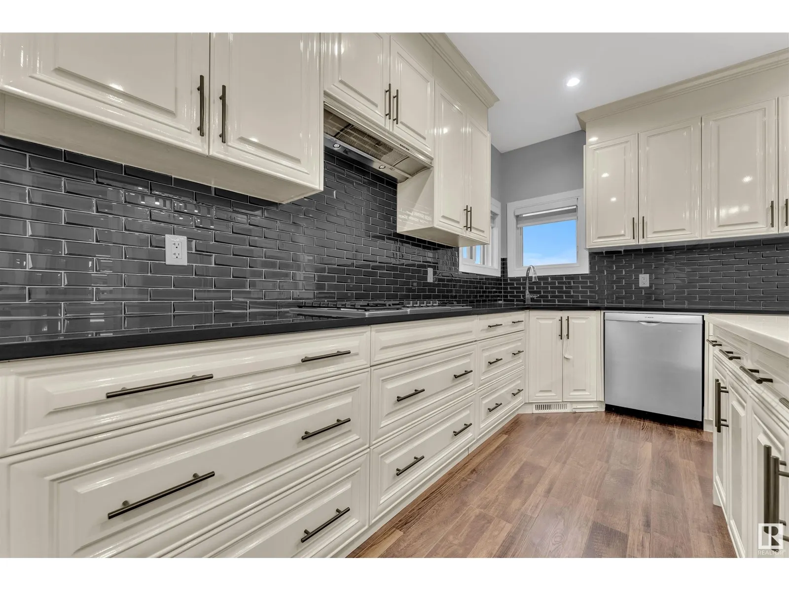 4408 39 ST