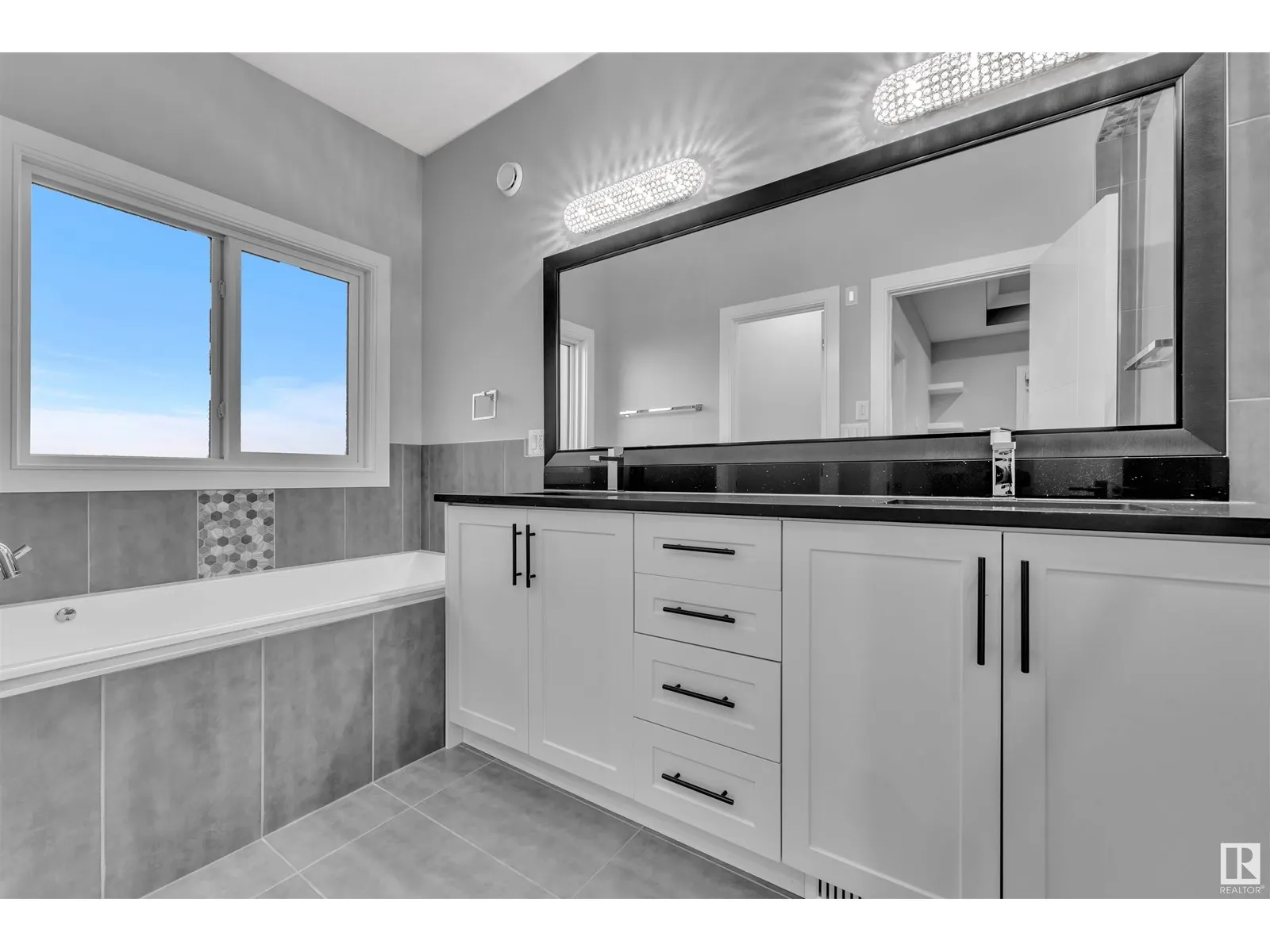 4408 39 ST