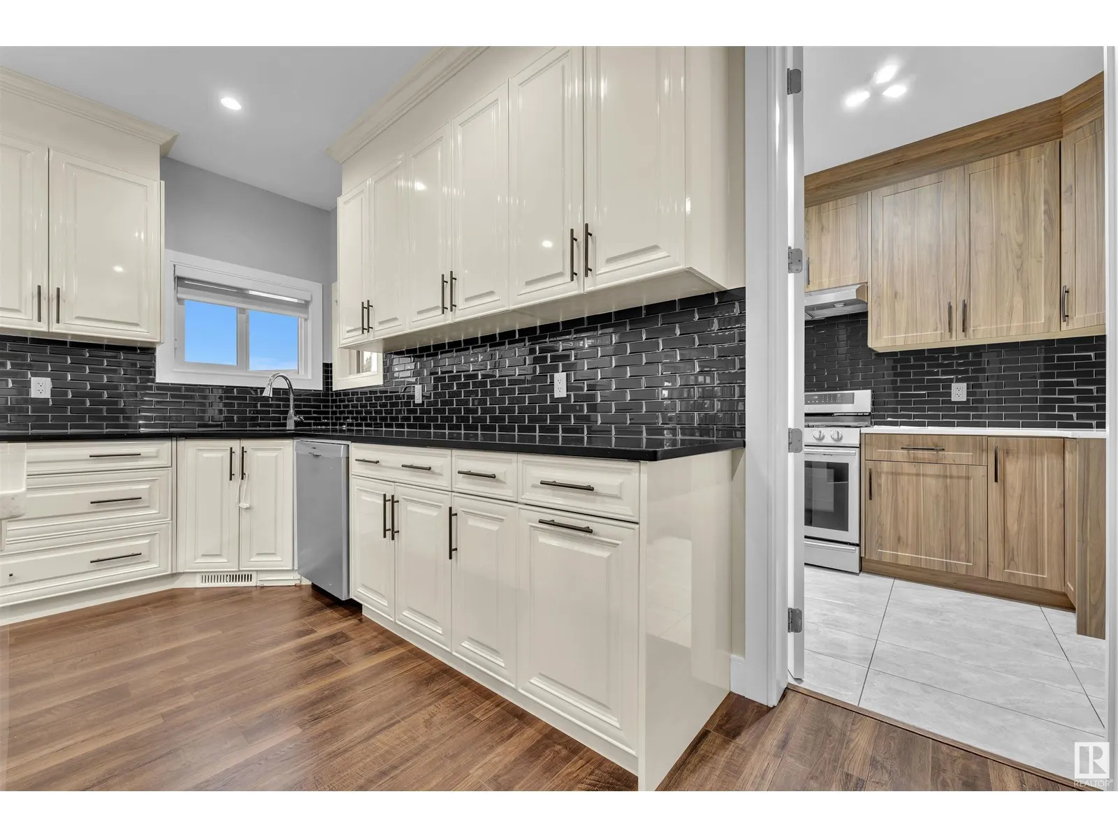 4408 39 ST