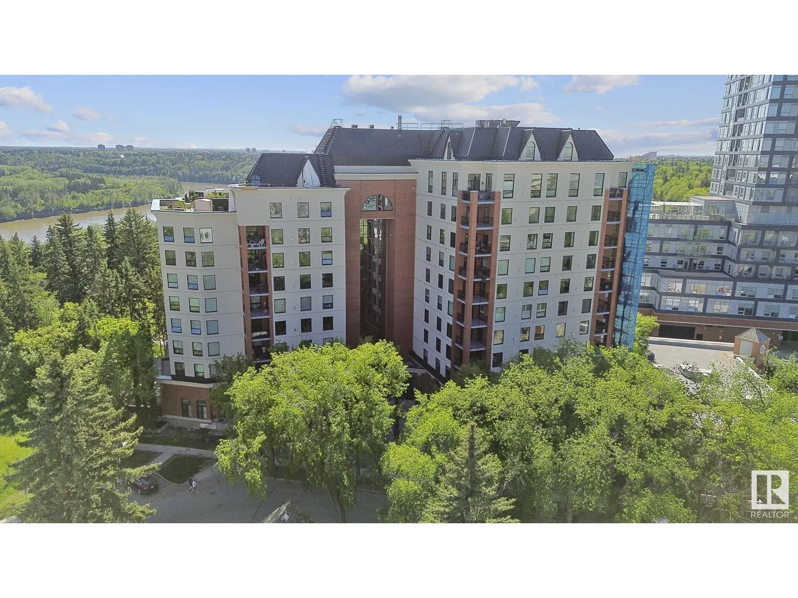 #508 10108 125 ST NW