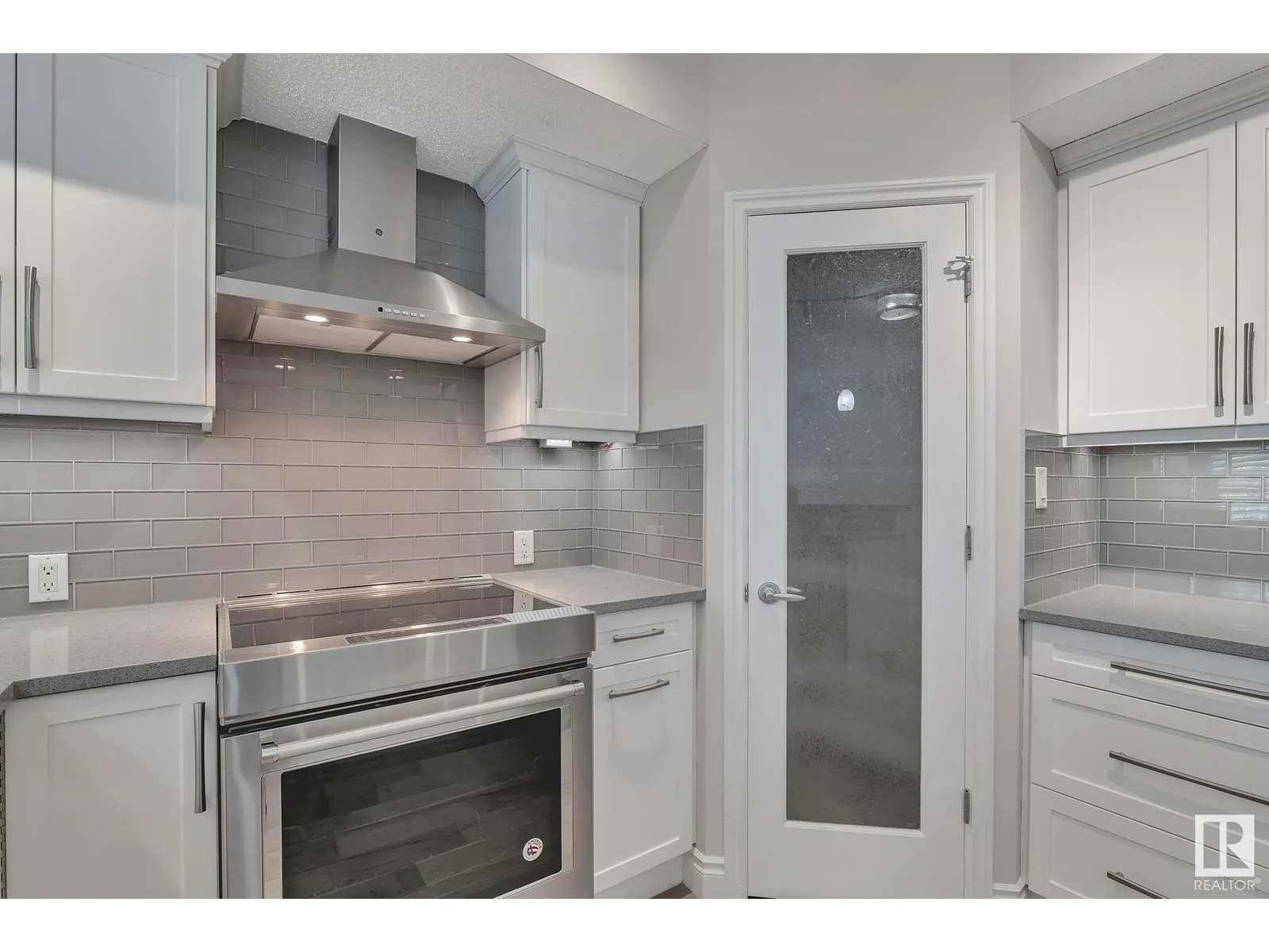#508 10108 125 ST NW