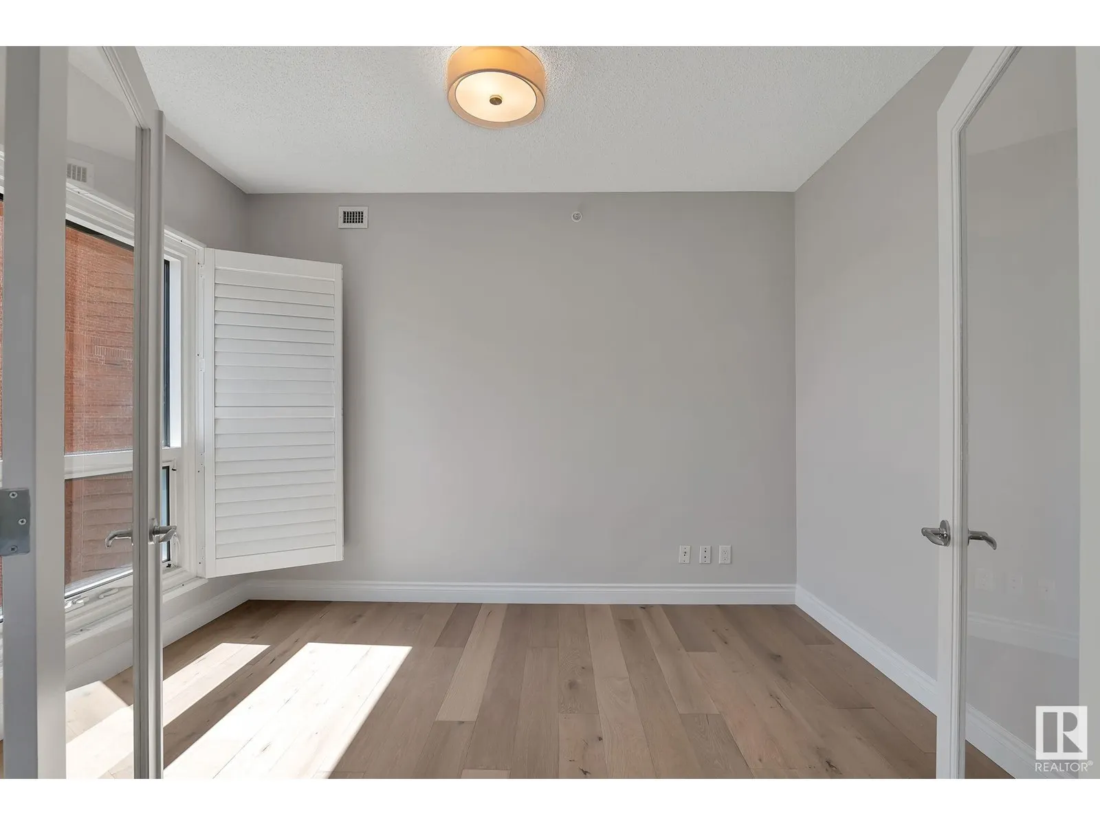 #508 10108 125 ST NW