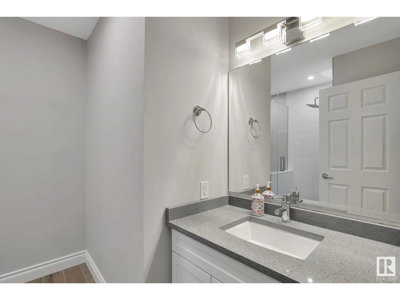 #508 10108 125 ST NW