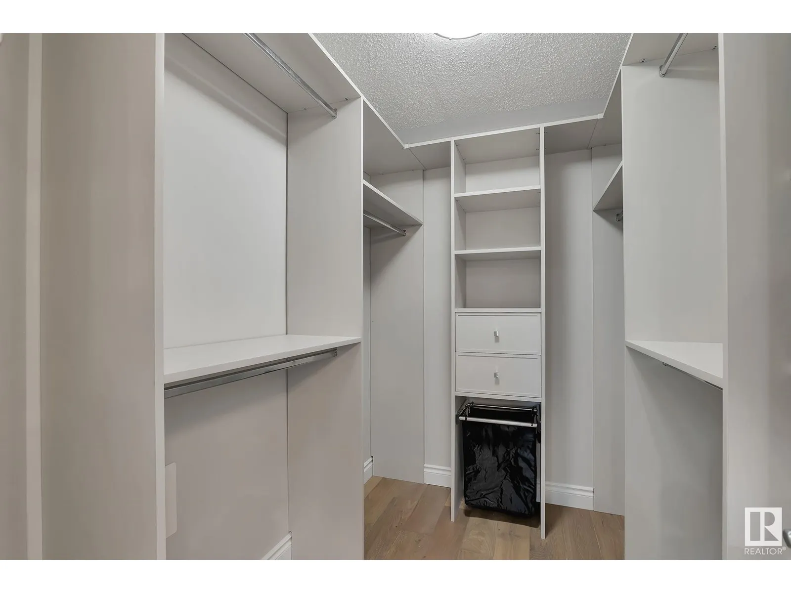 #508 10108 125 ST NW