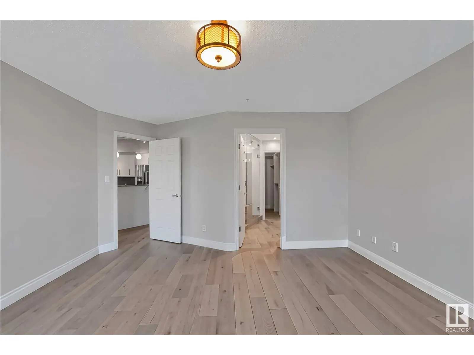 #508 10108 125 ST NW