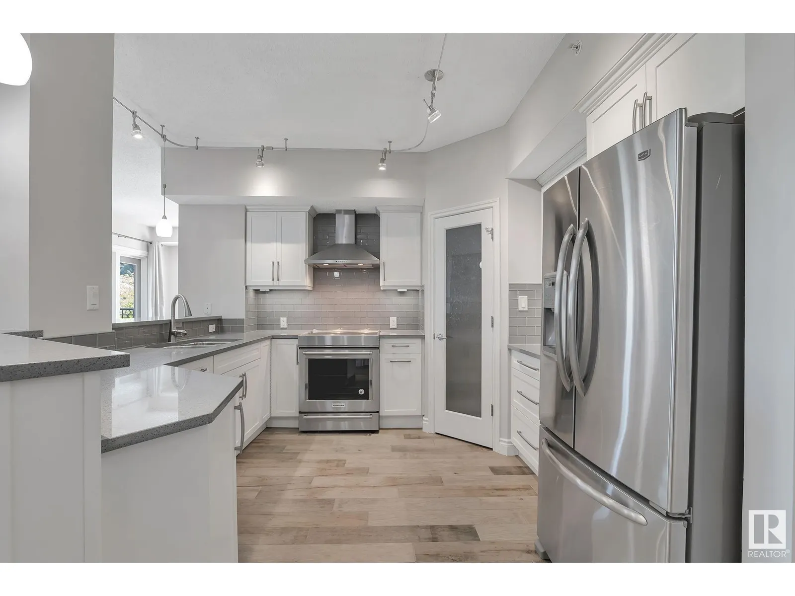 #508 10108 125 ST NW