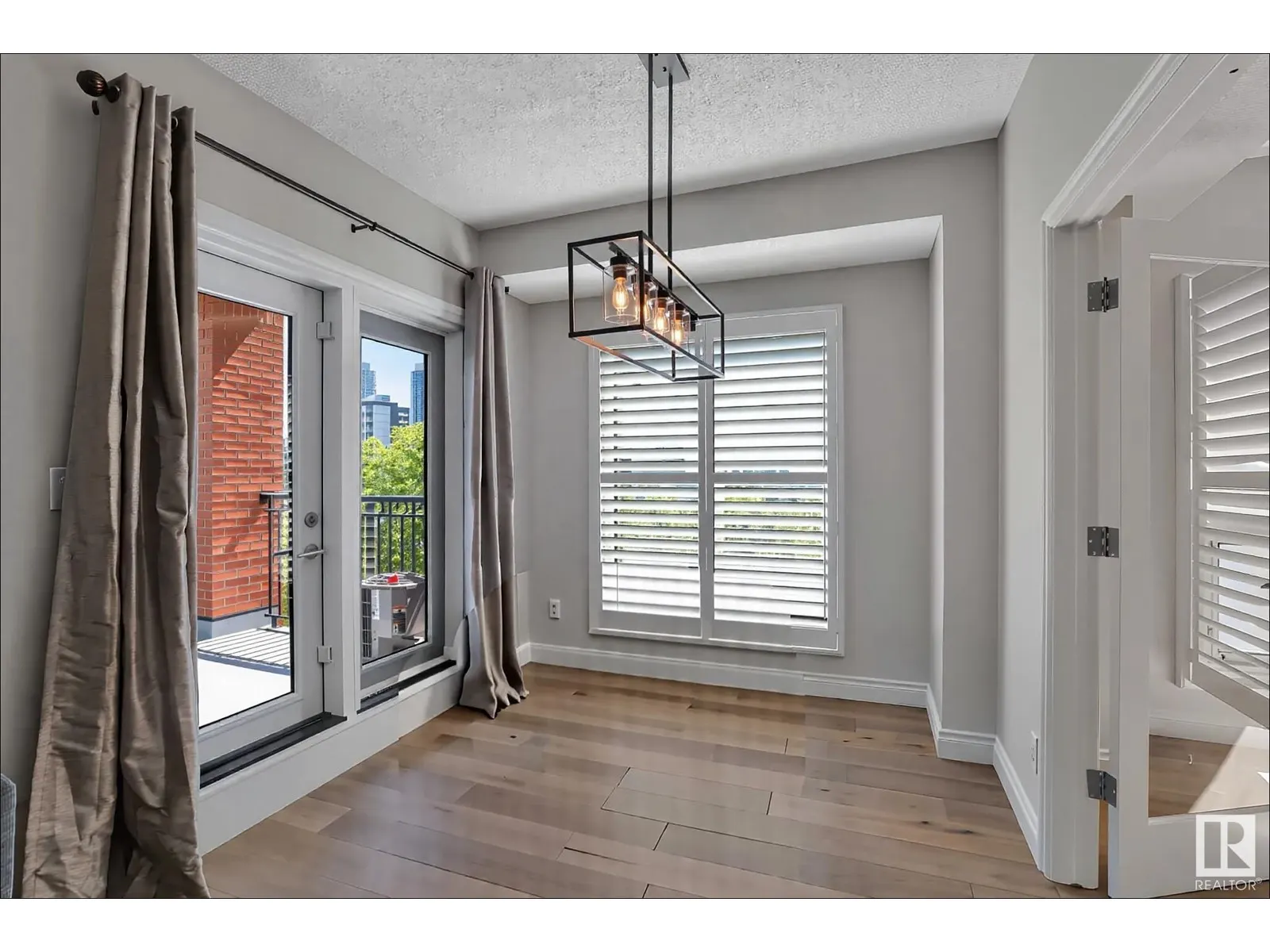 #508 10108 125 ST NW