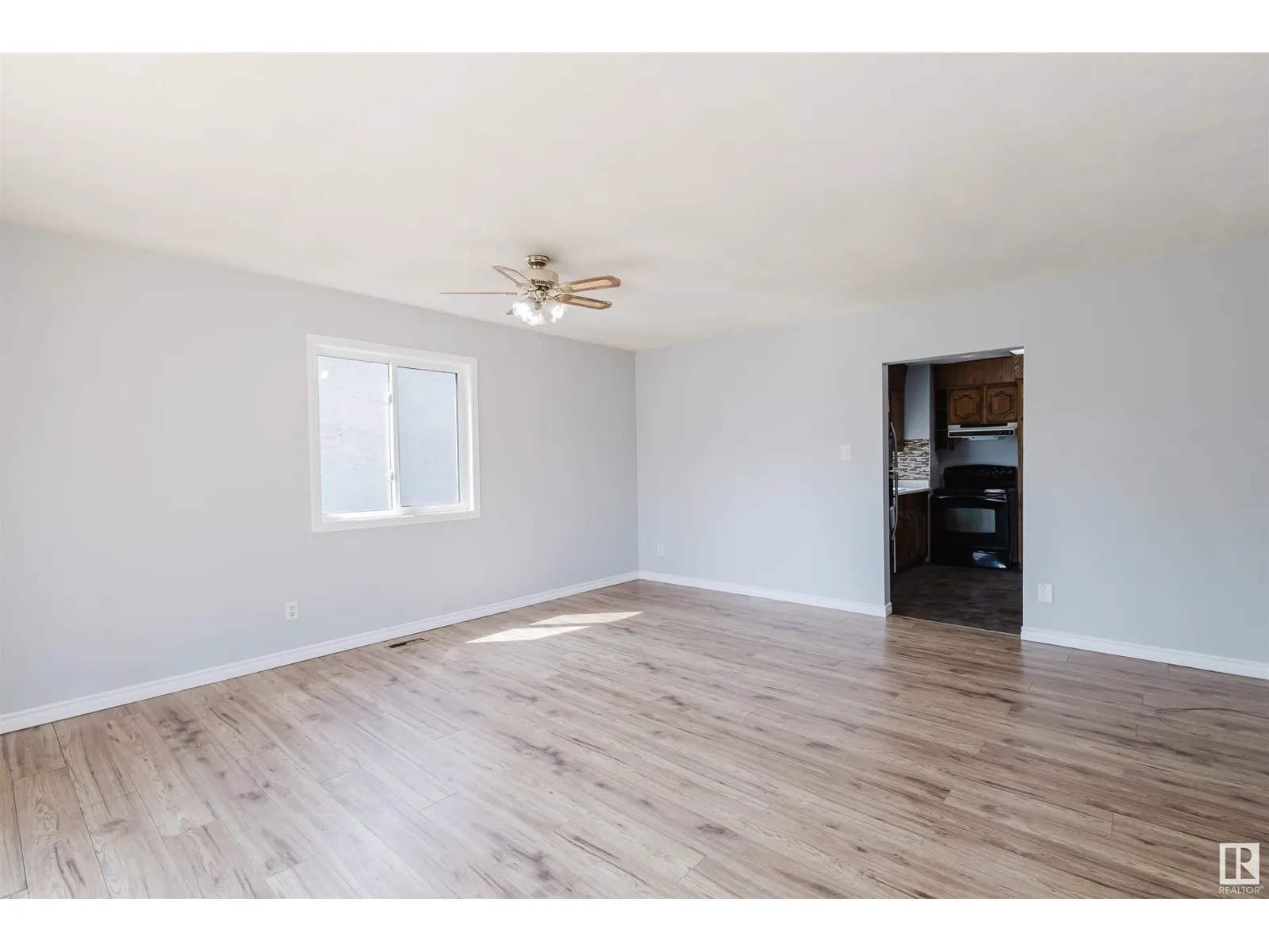 9731 162 ST NW