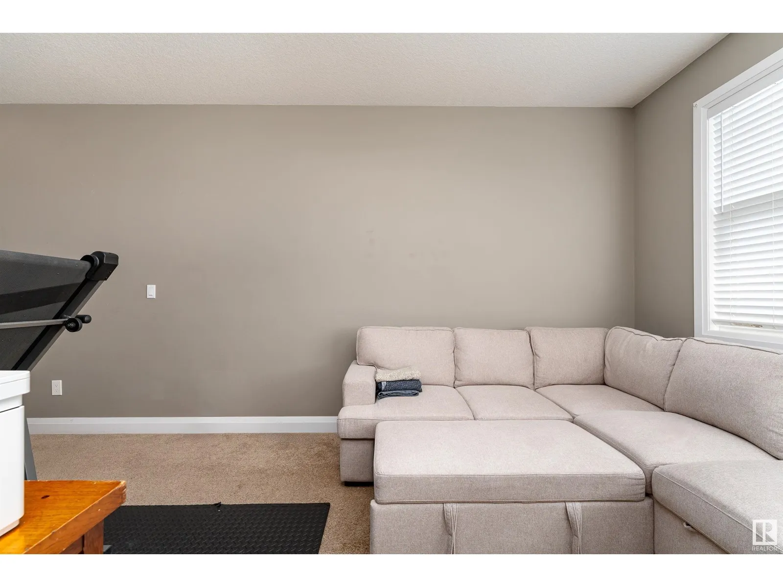 8438 CUSHING CO SW