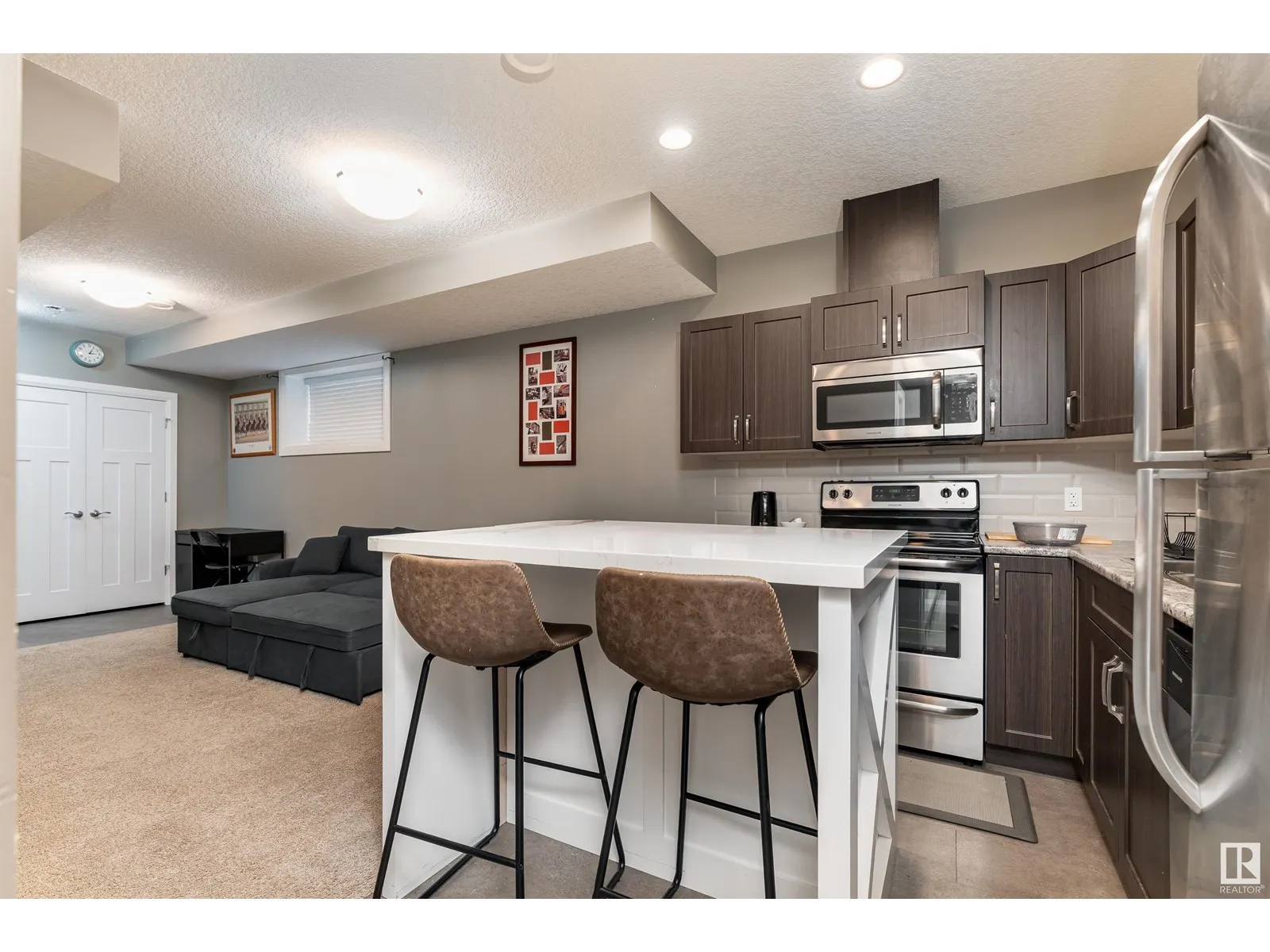 8438 CUSHING CO SW