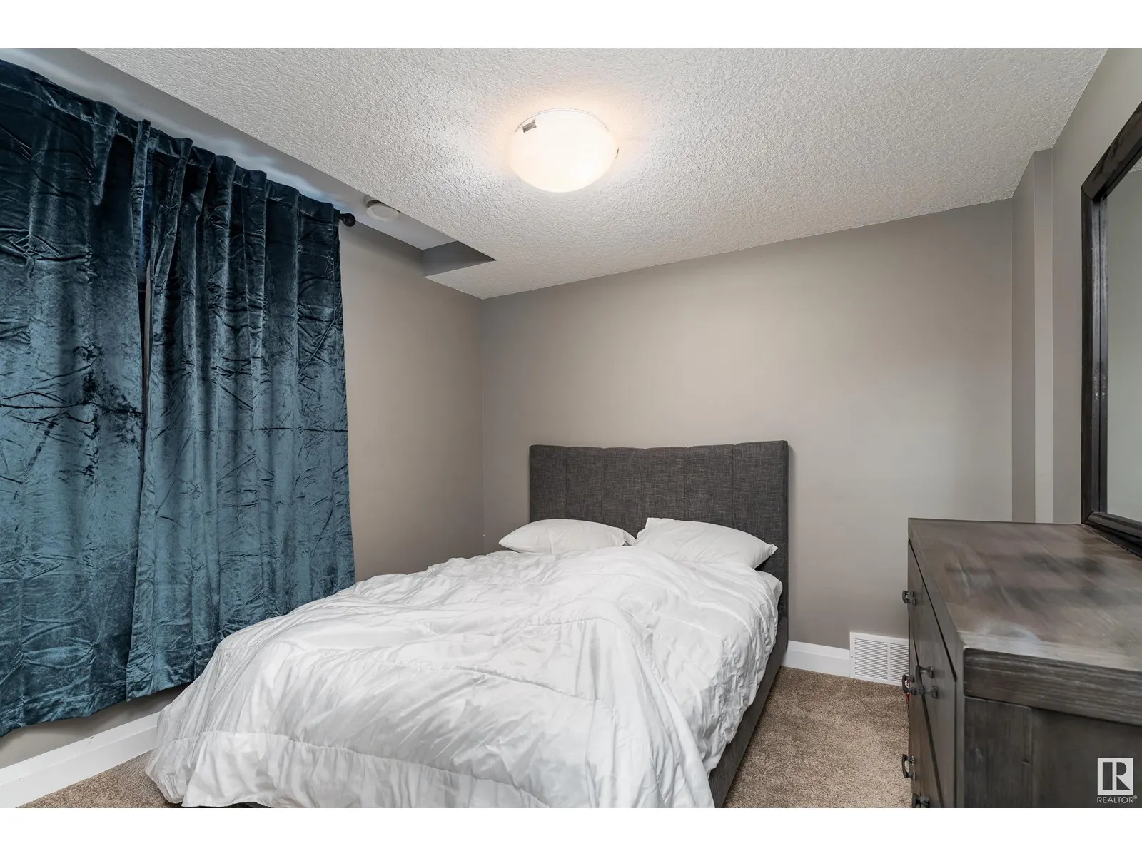 8438 CUSHING CO SW