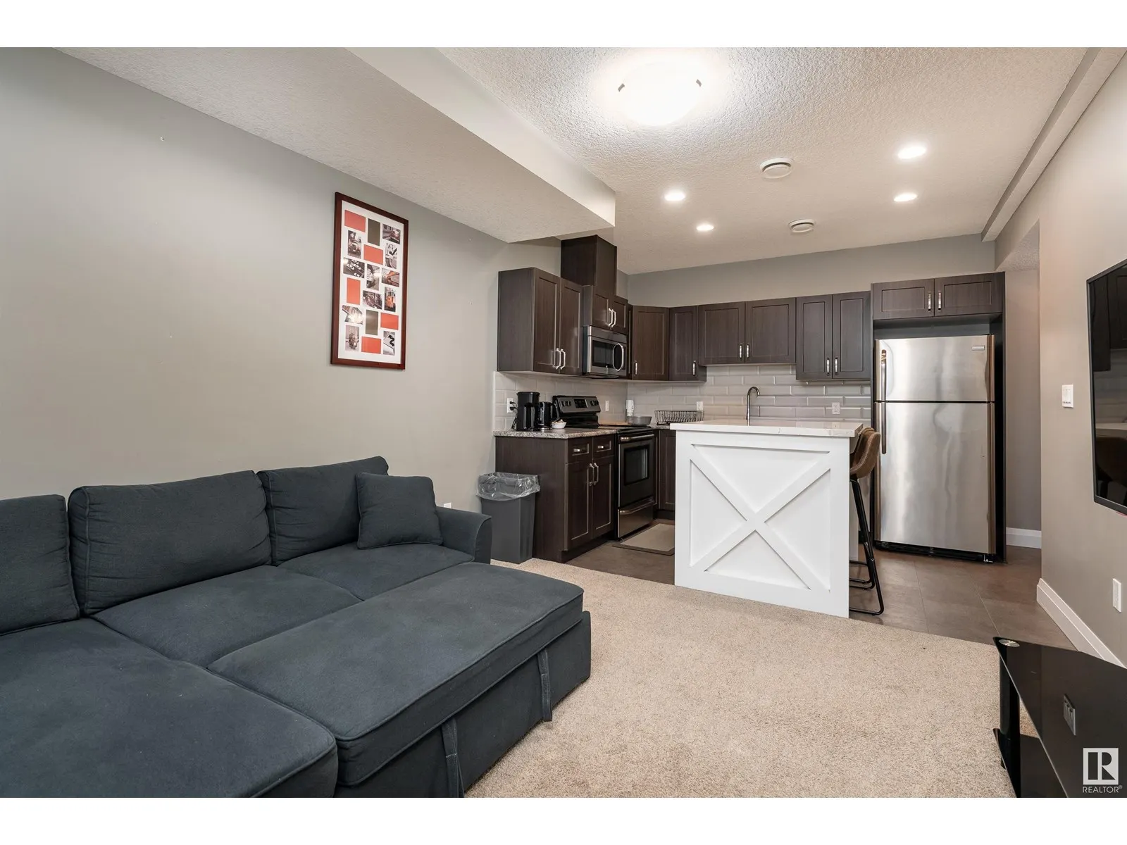 8438 CUSHING CO SW