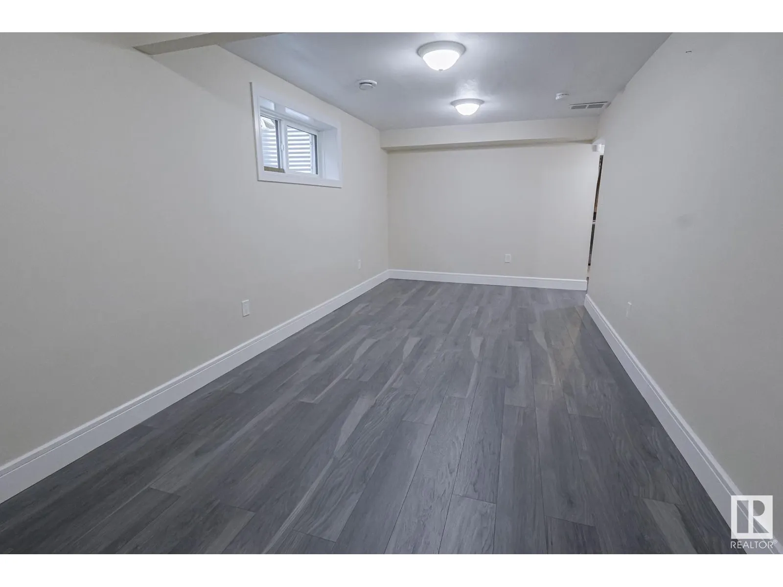 3247 ABBOTT CR SW