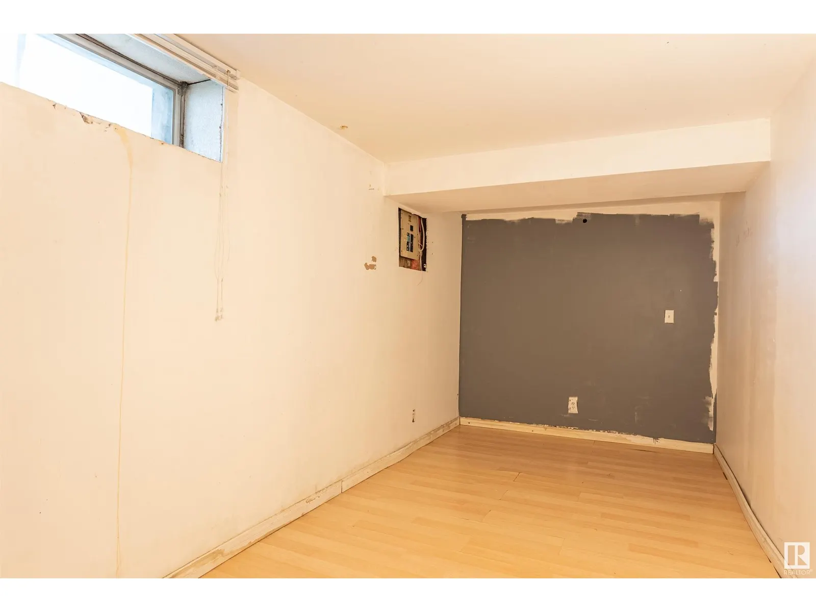 13034 32A ST NW
