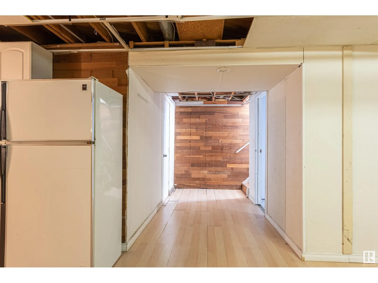 13034 32A ST NW