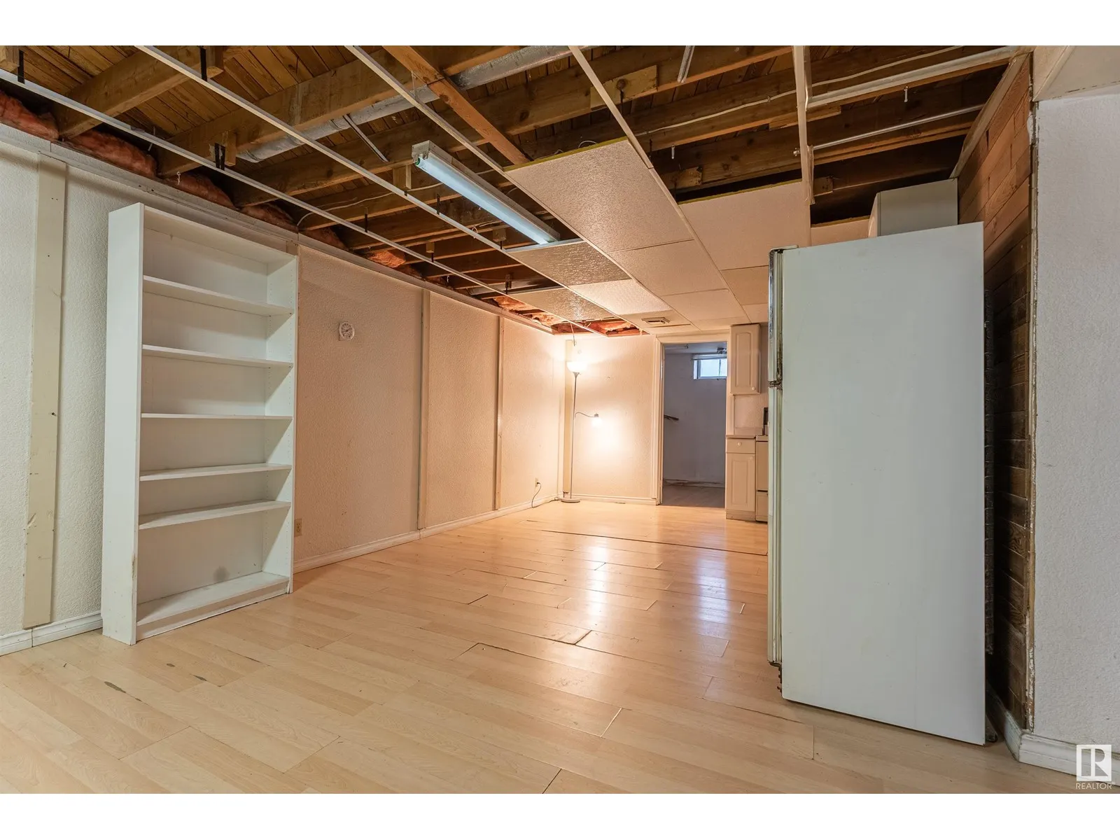 13034 32A ST NW
