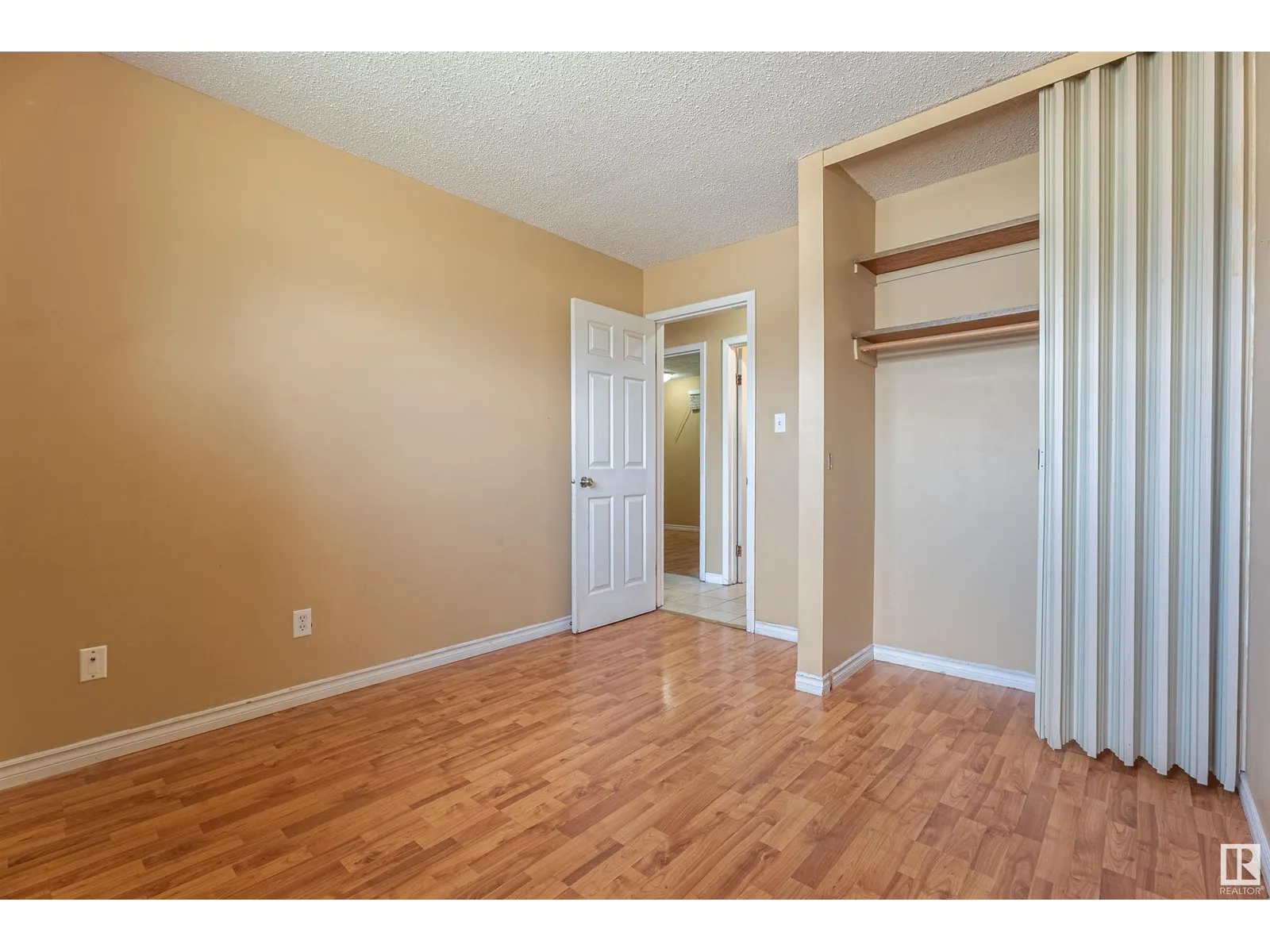 13034 32A ST NW