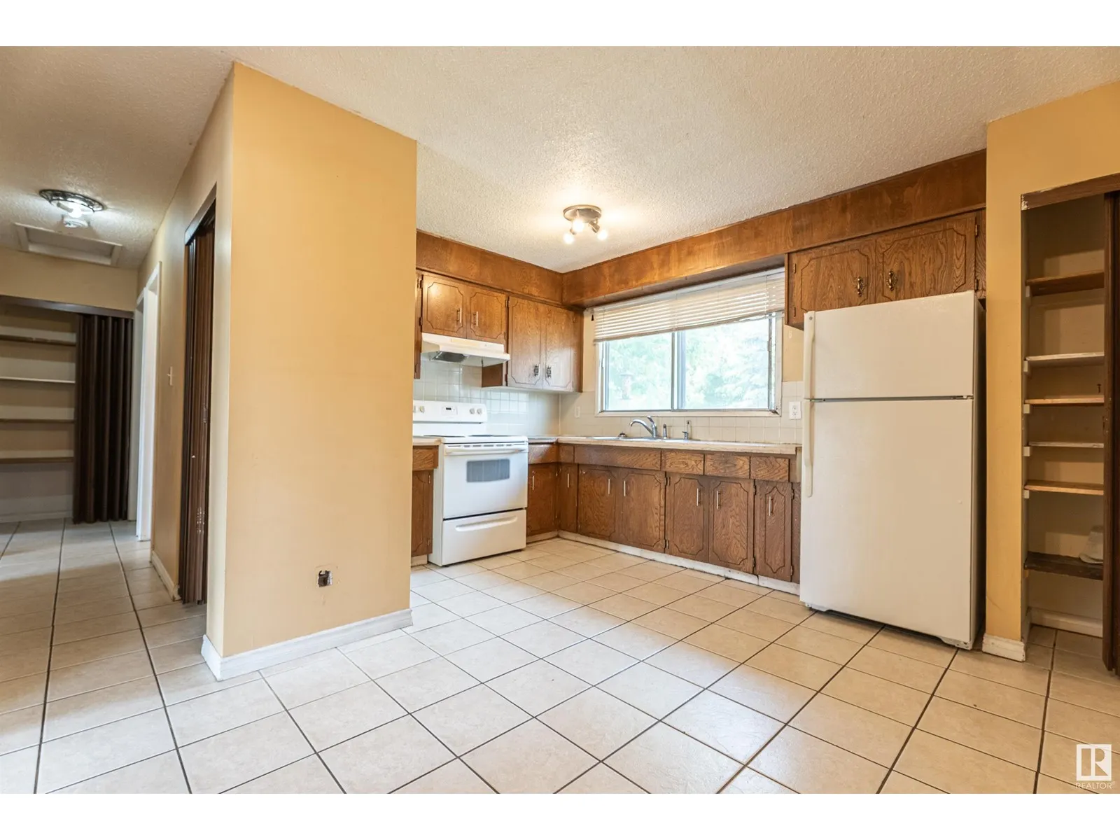 13034 32A ST NW