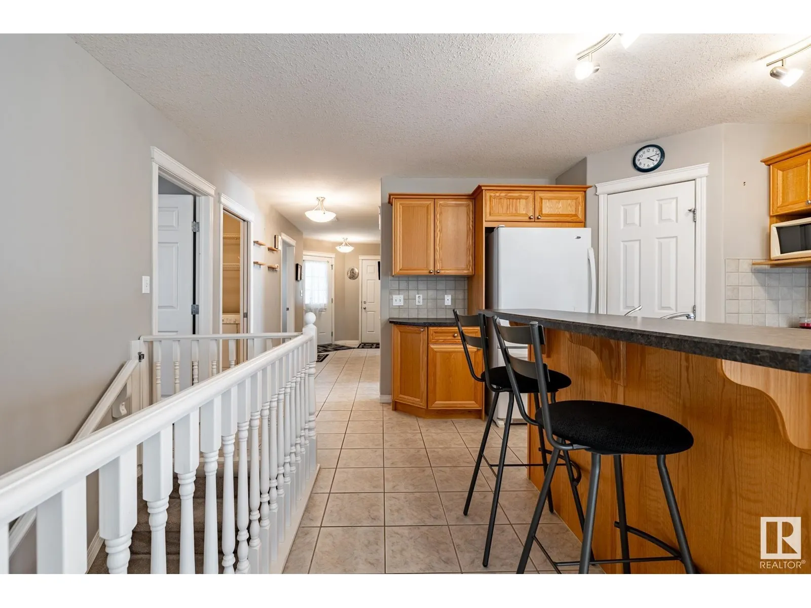 155 REICHERT DR
