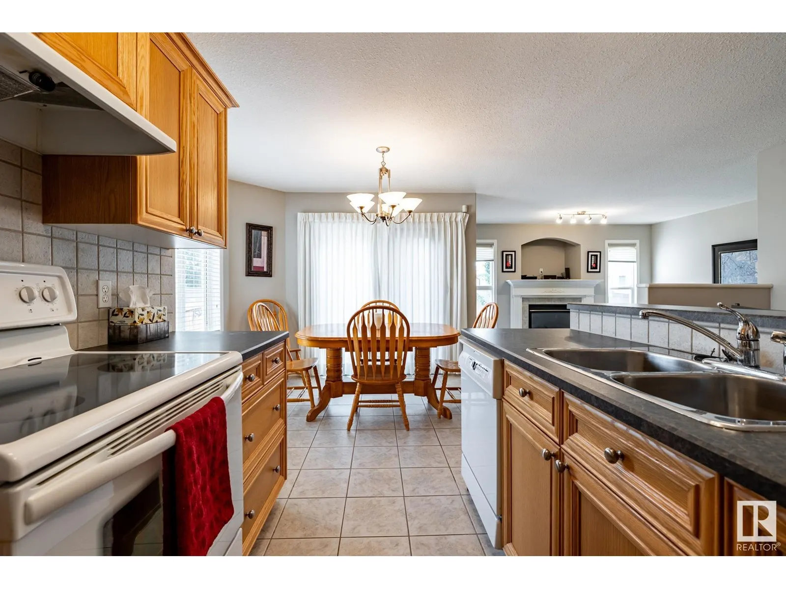 155 REICHERT DR