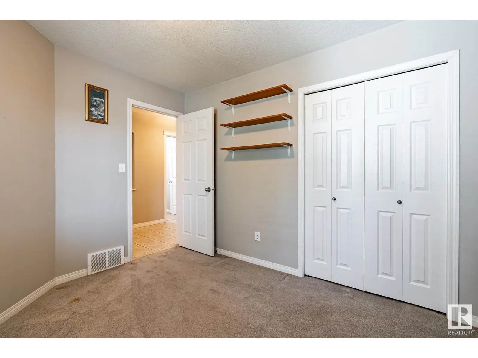 155 REICHERT DR