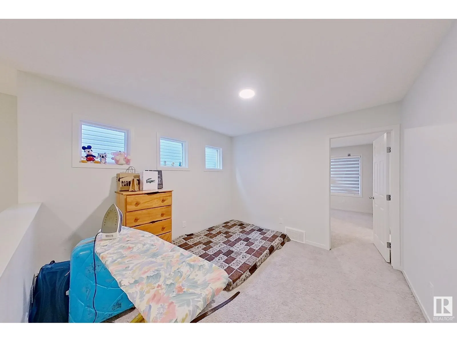7137 46A ST