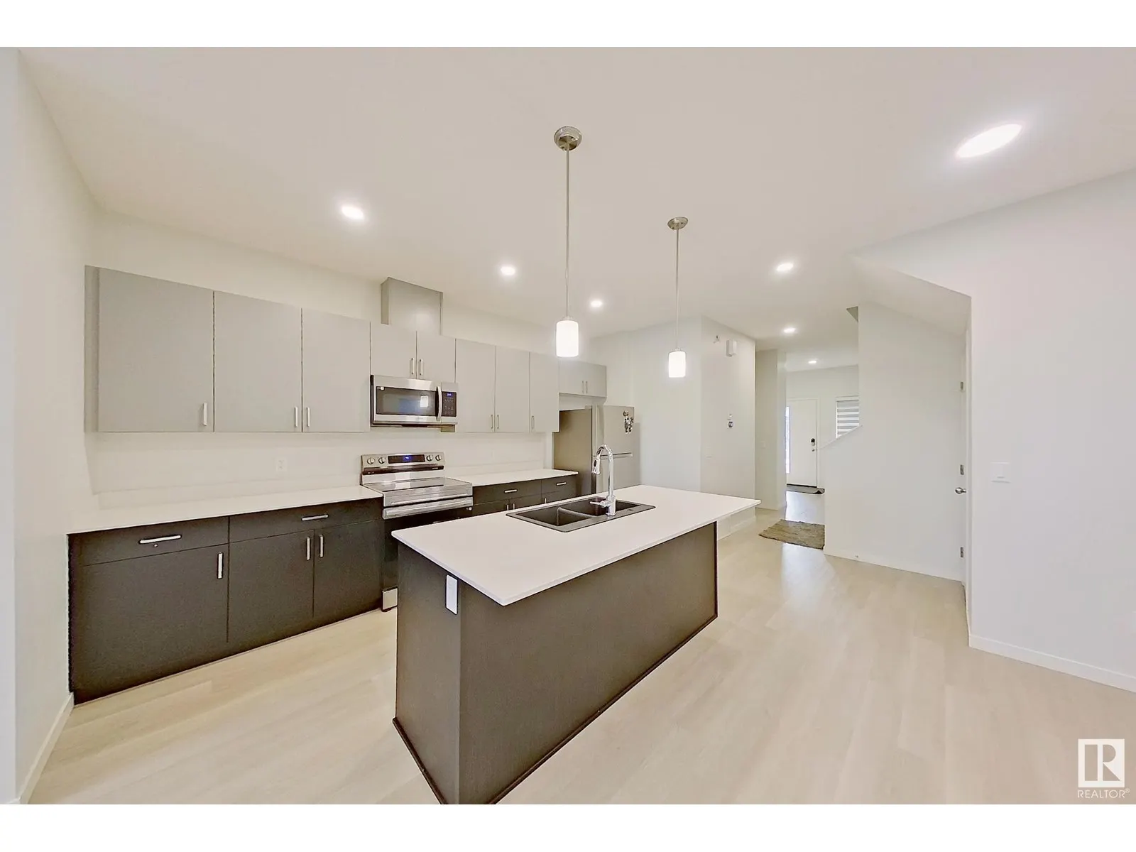7137 46A ST