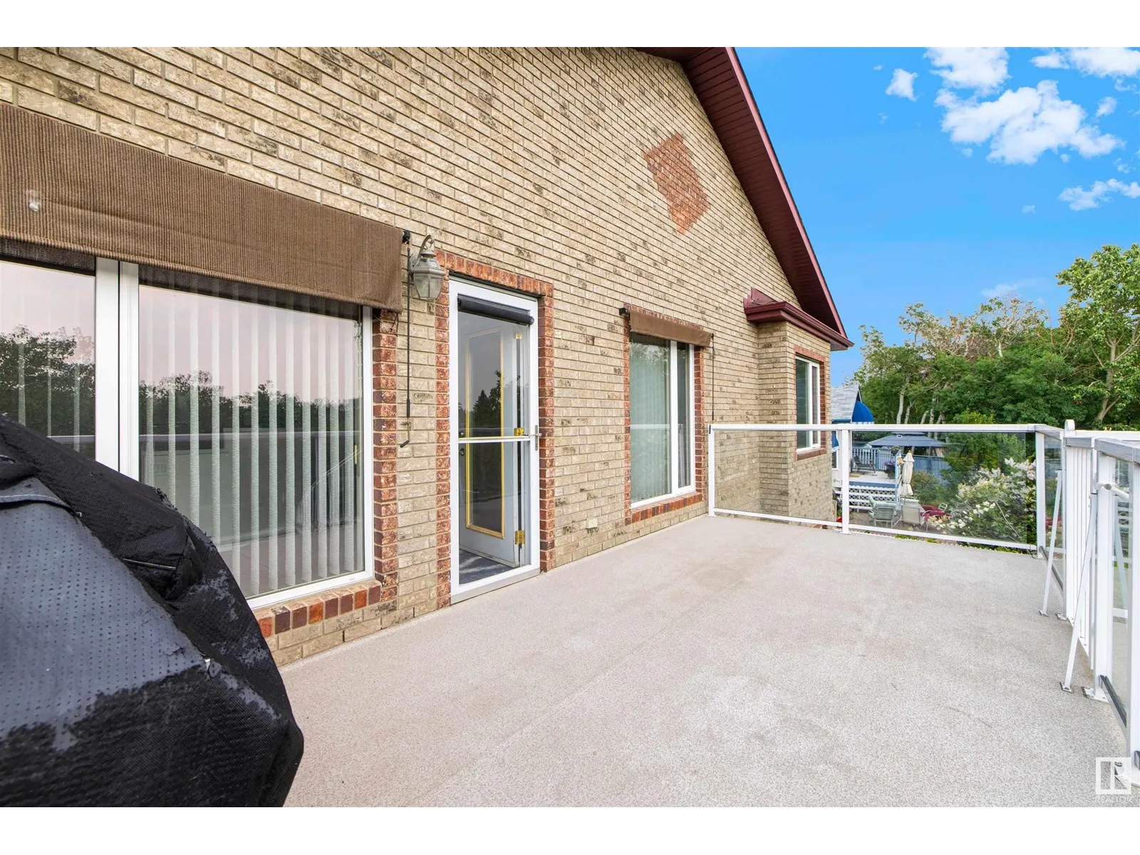 3811 130 AV NW