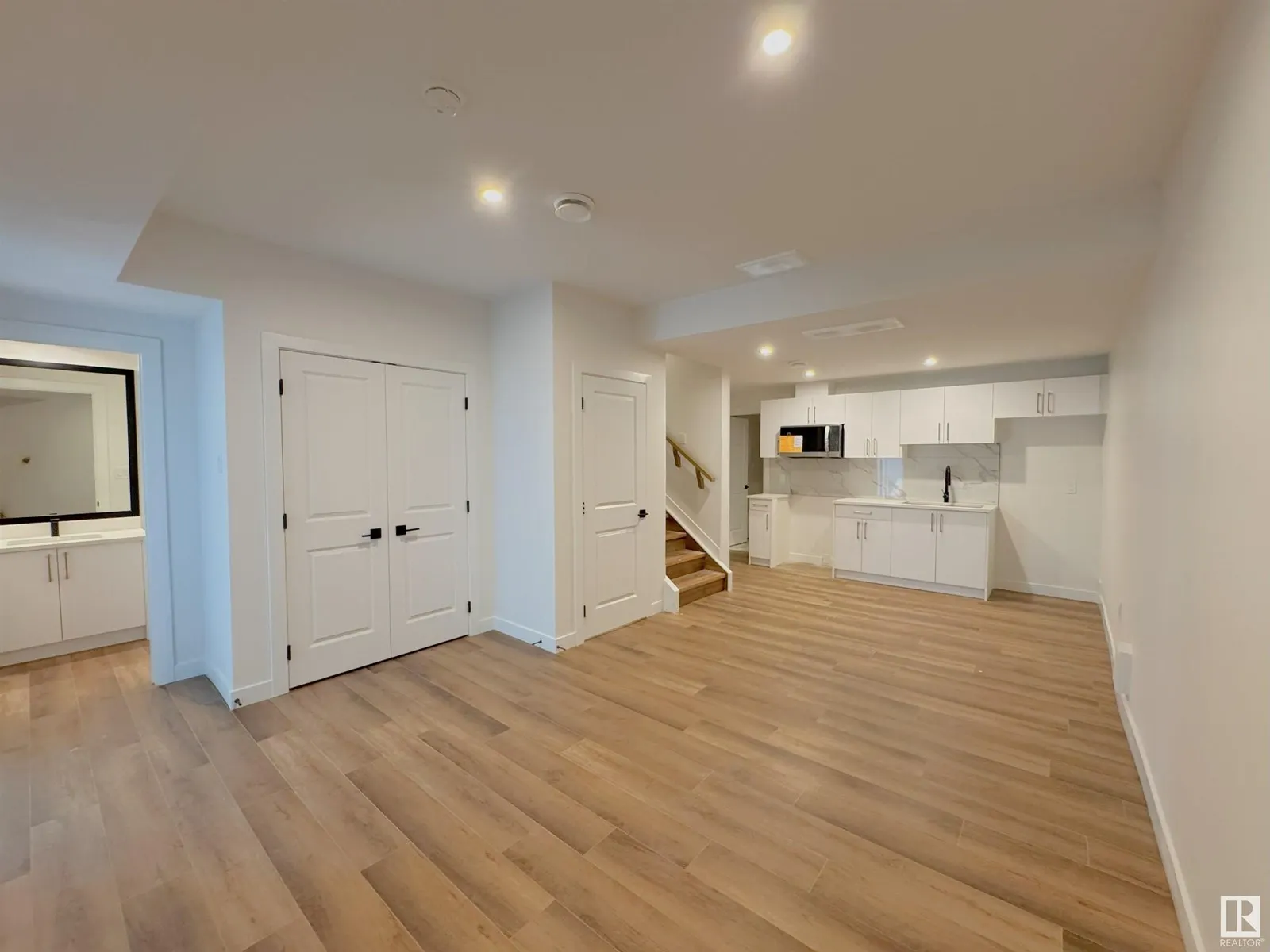 741 MATTSON DR SW