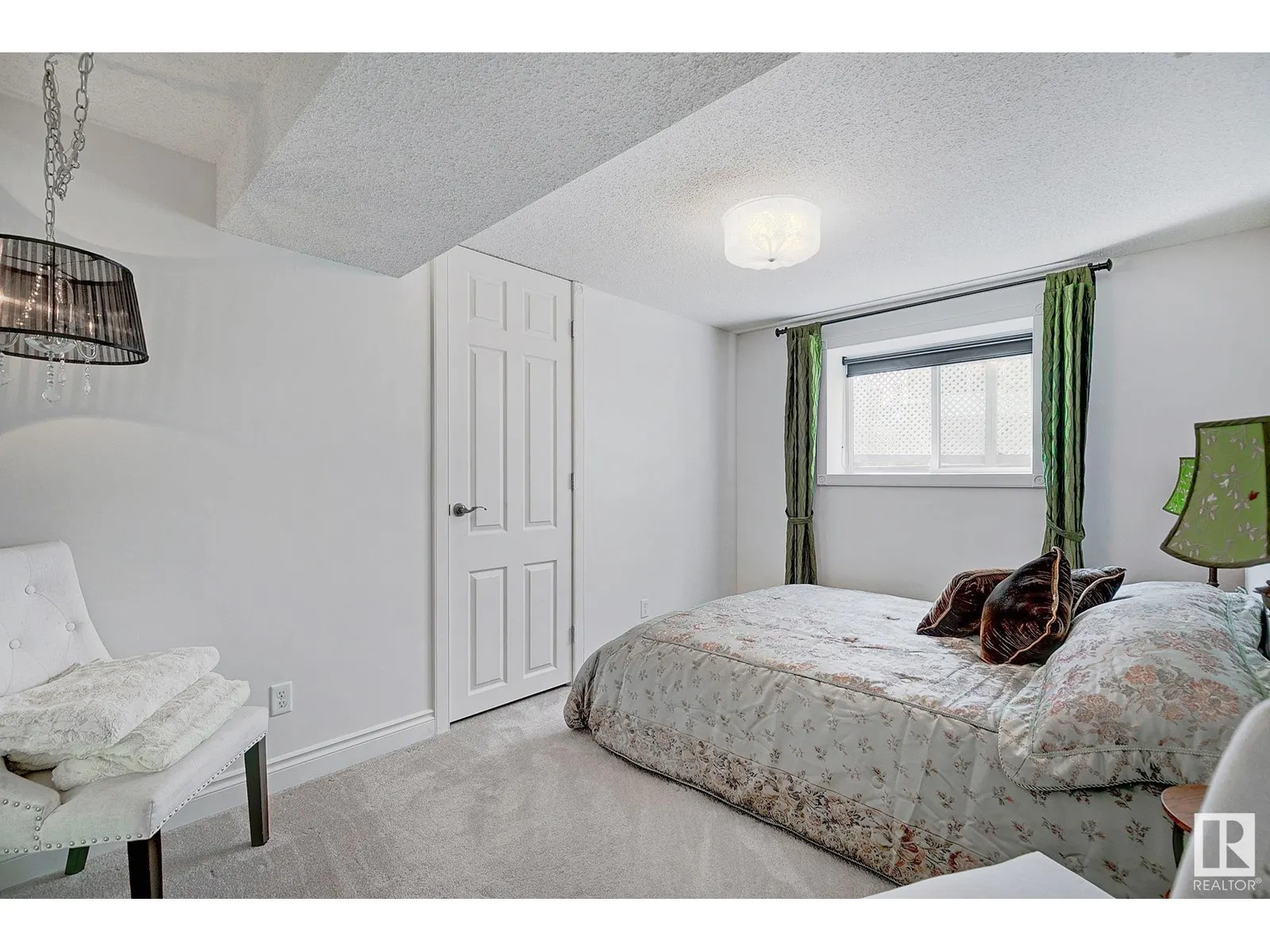 15003 128 ST NW