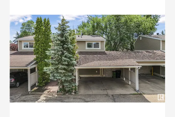 7621 40 AV NW