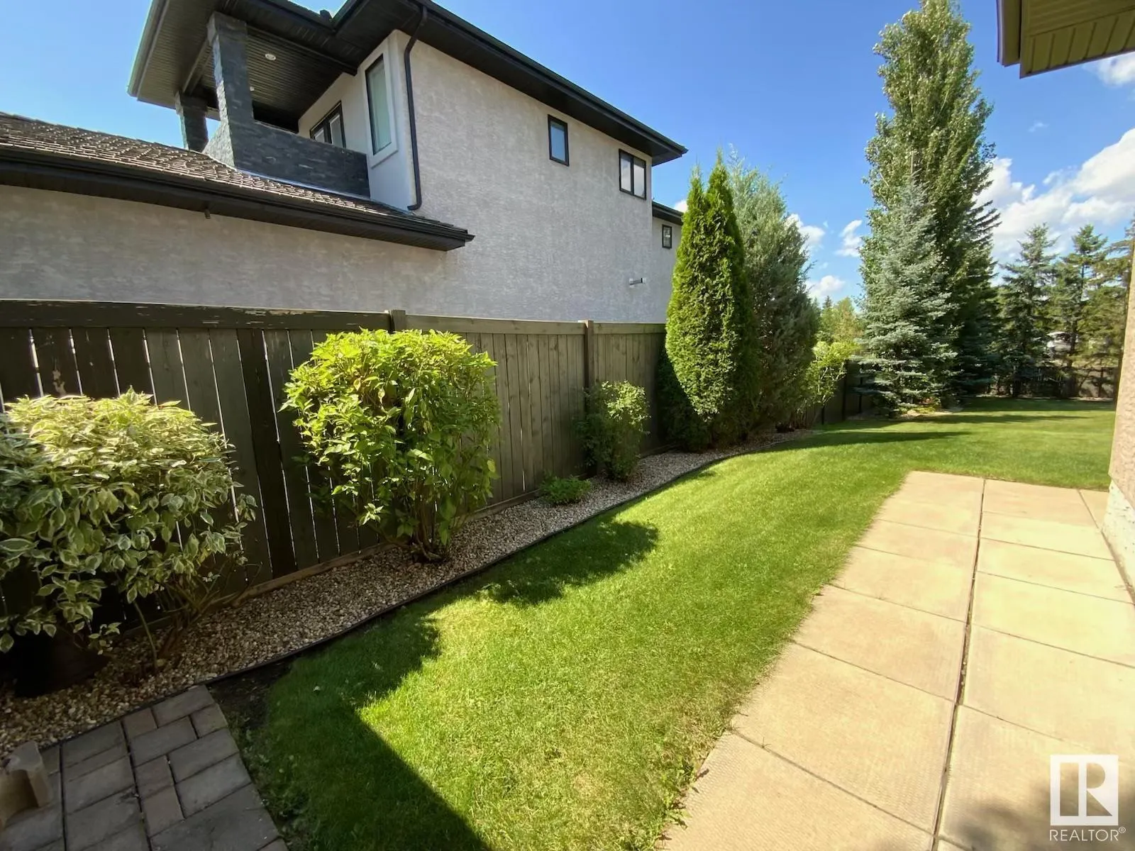 #244 52327 RGE ROAD 233