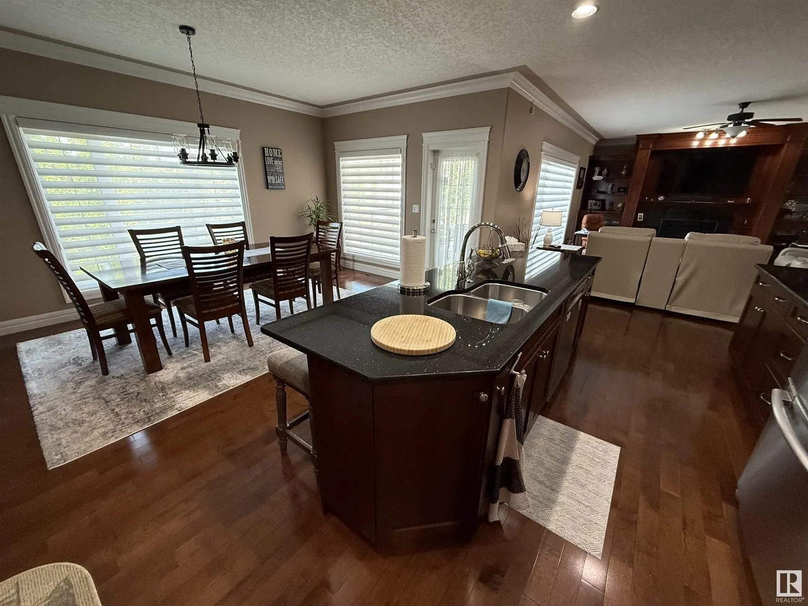 #244 52327 RGE ROAD 233