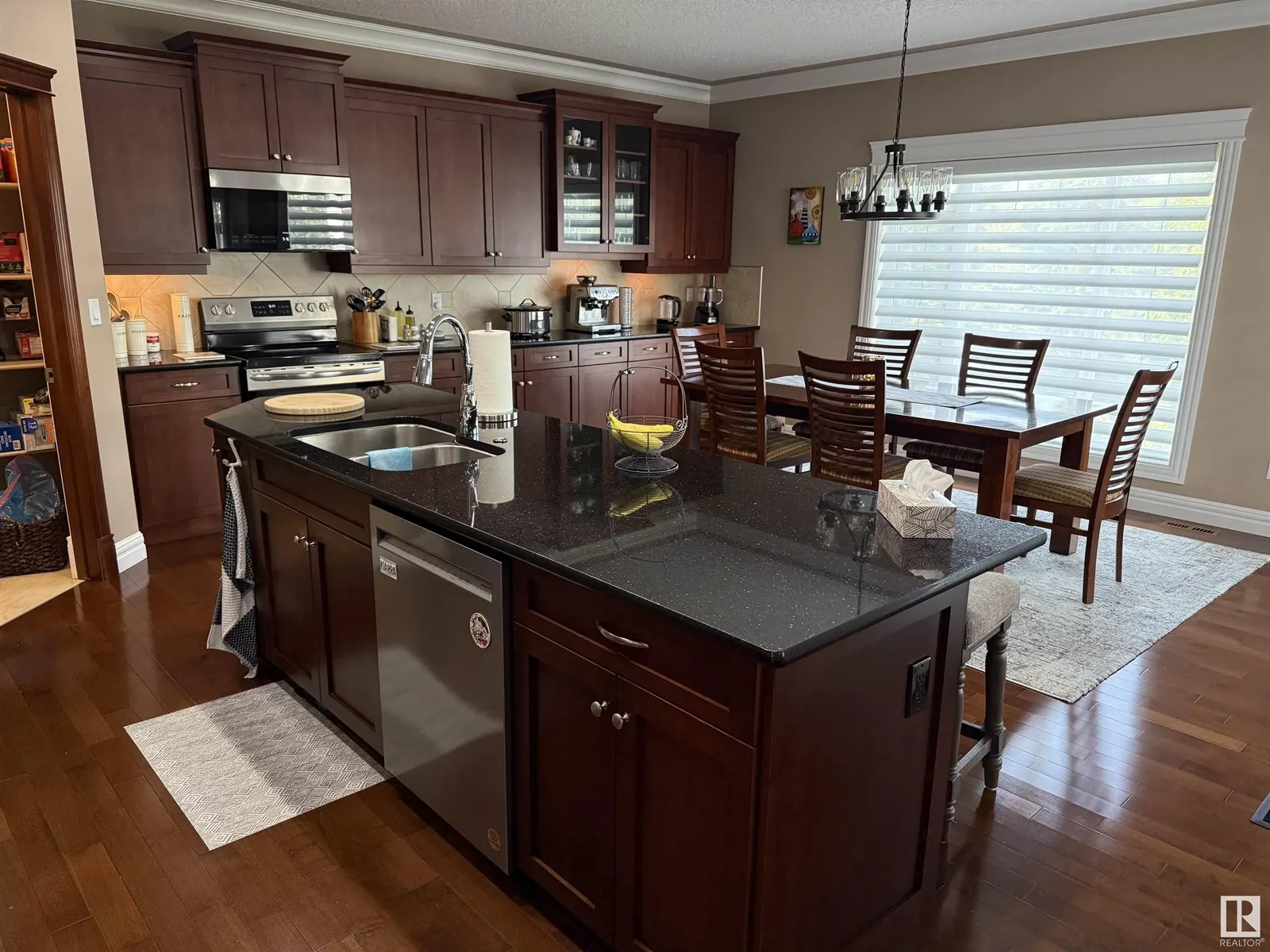 #244 52327 RGE ROAD 233