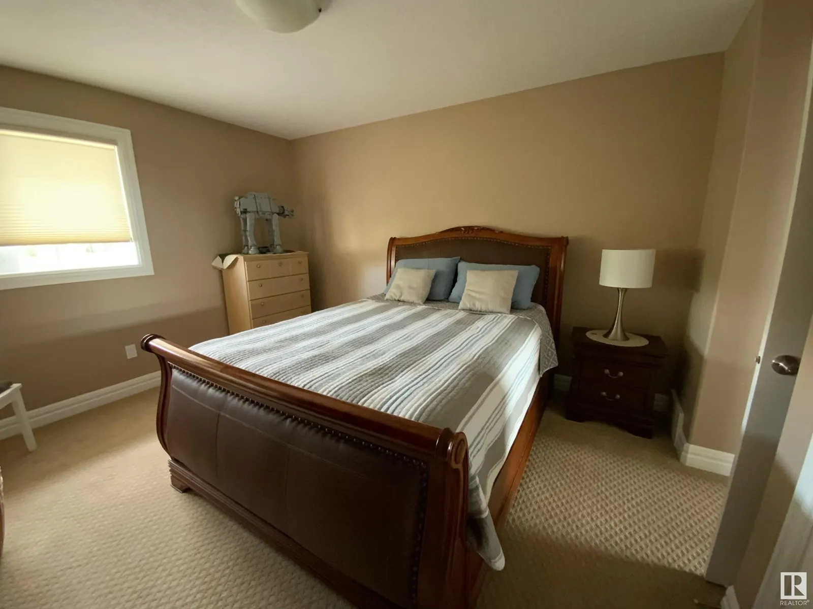 #244 52327 RGE ROAD 233