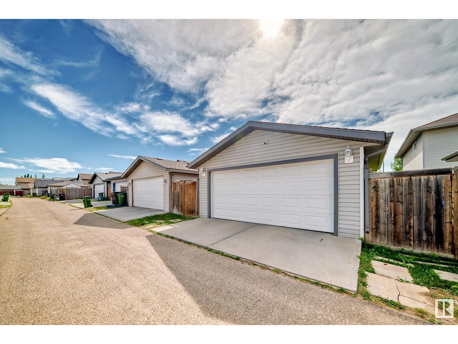 14767 140 ST NW