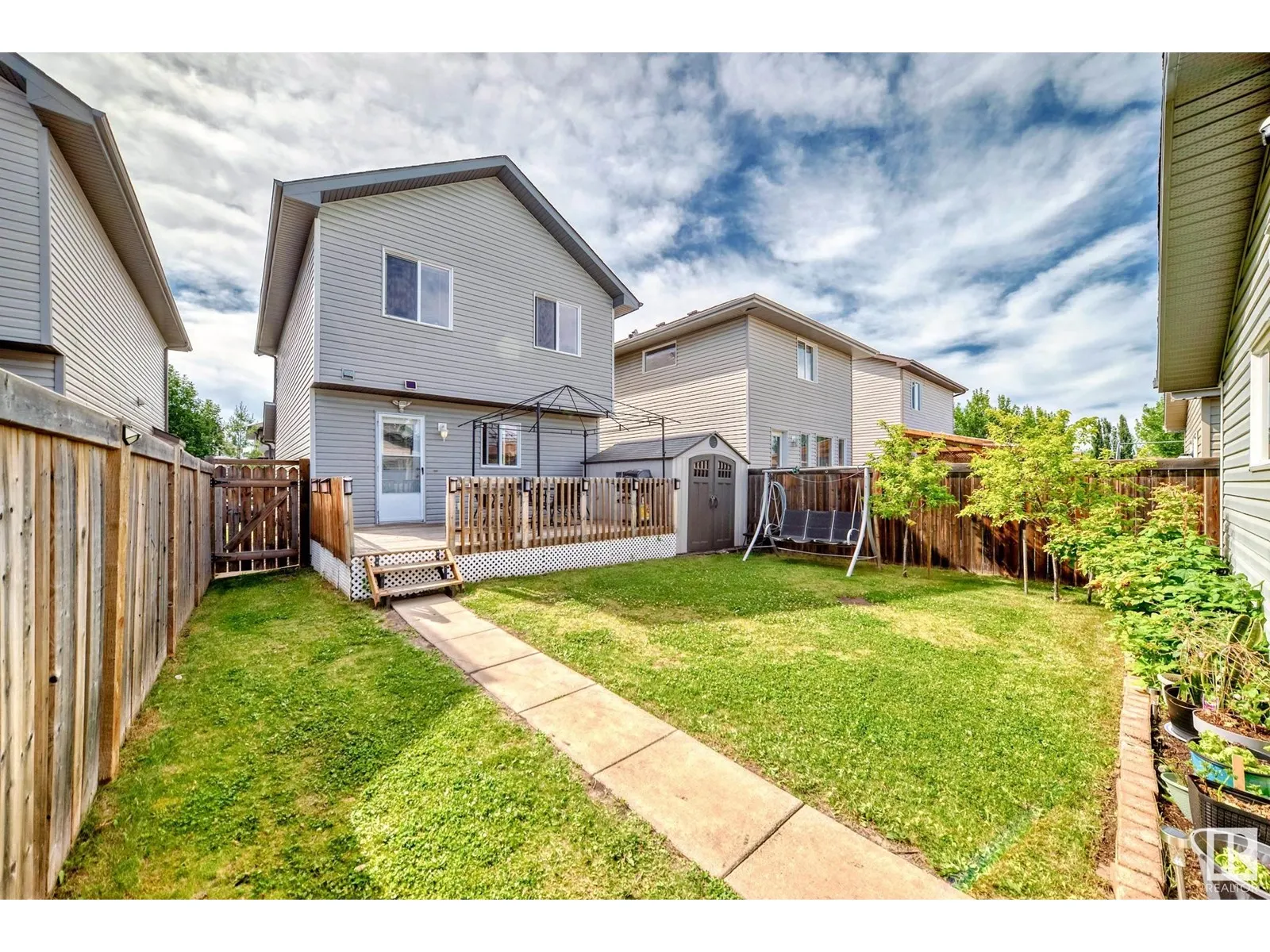 14767 140 ST NW