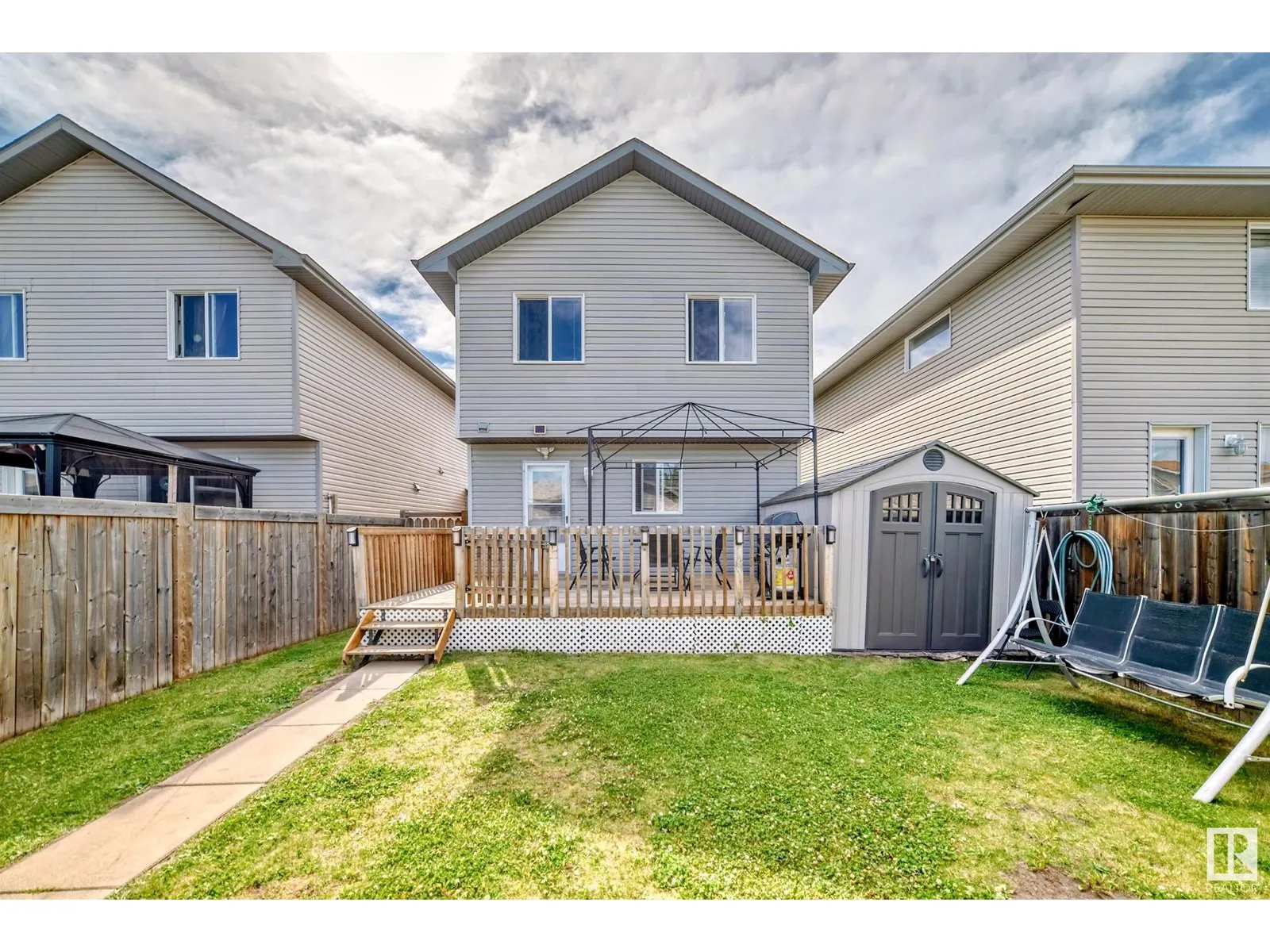 14767 140 ST NW