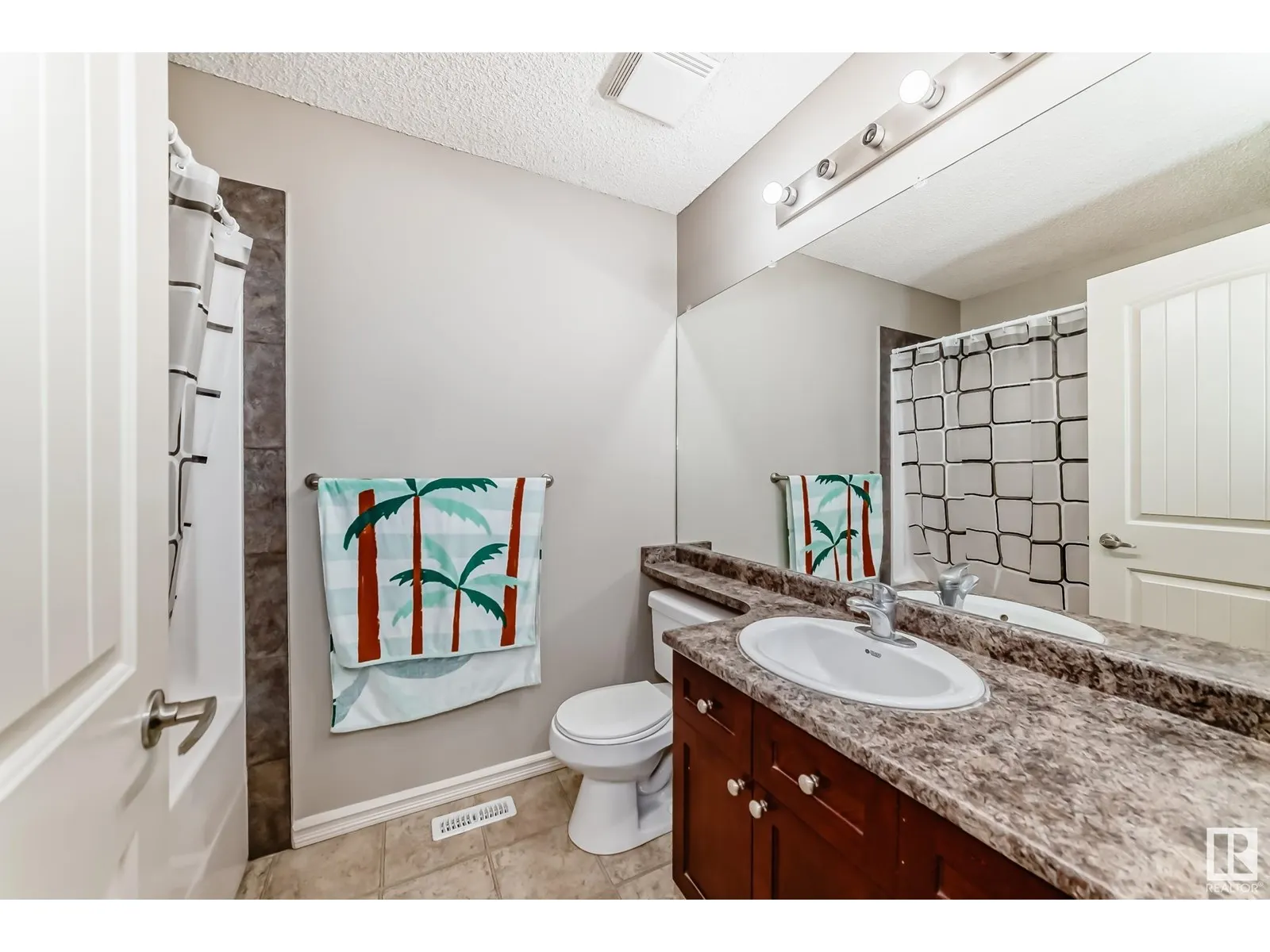 14767 140 ST NW