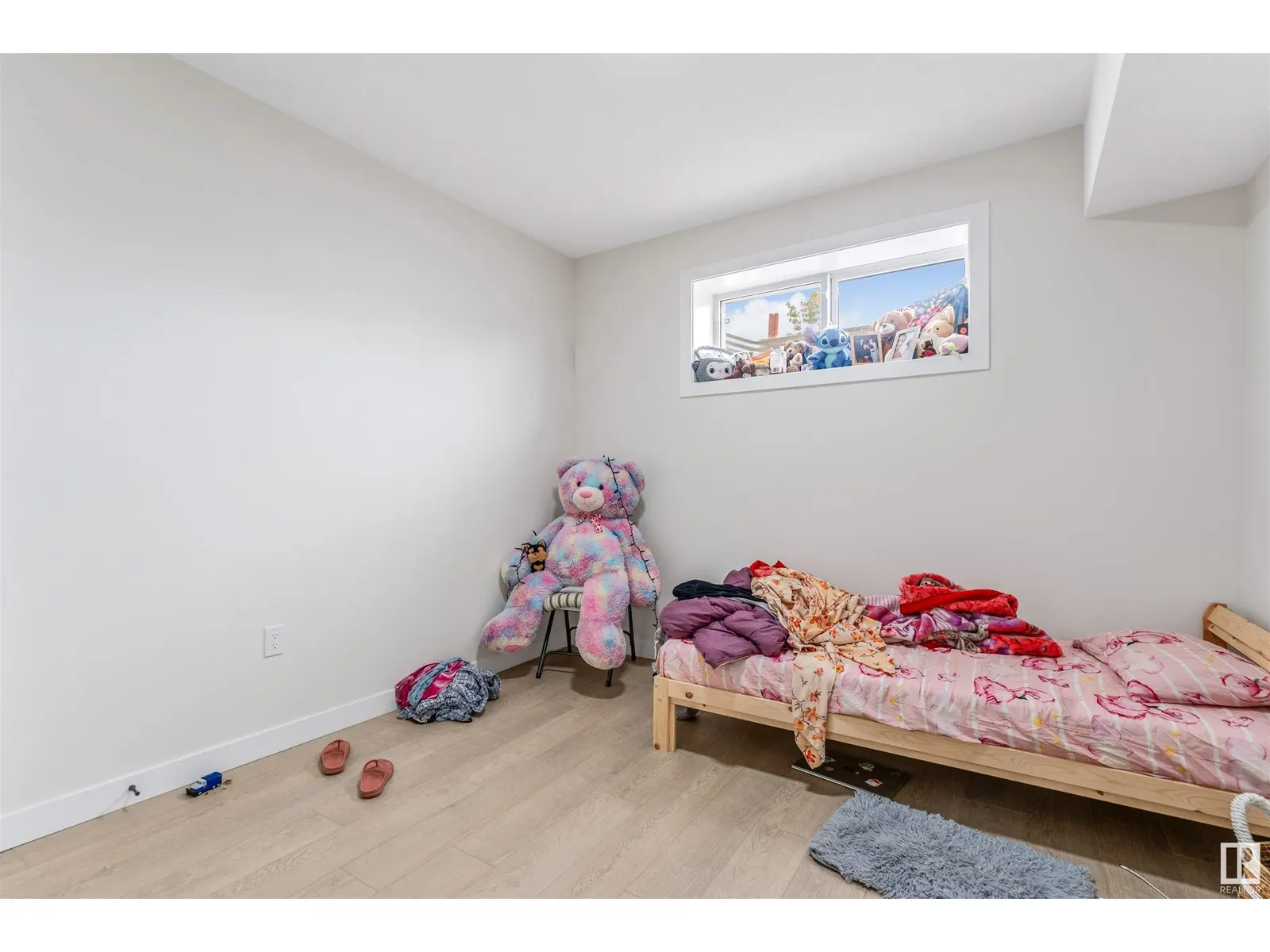 4204 38 ST