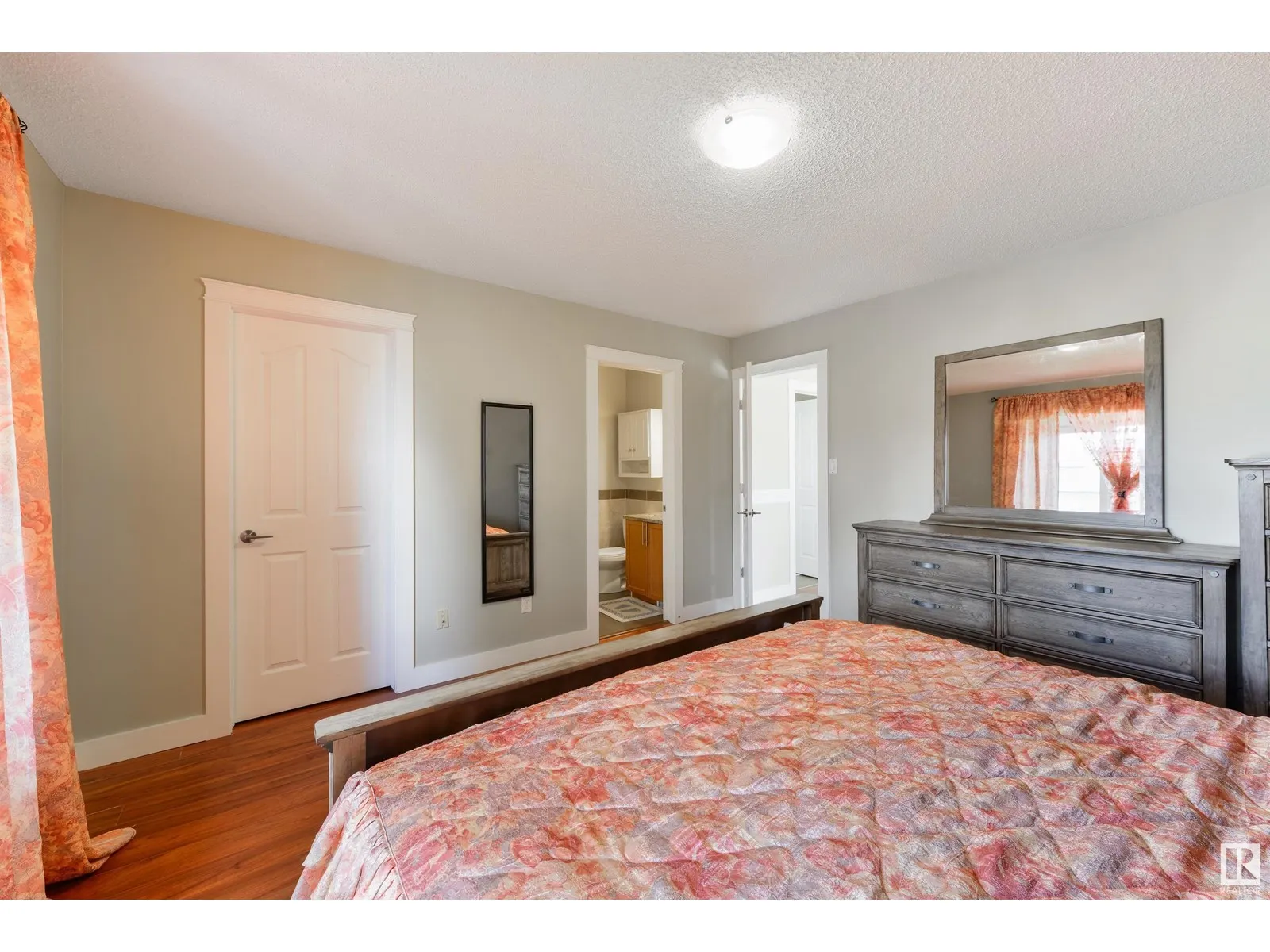 14424 130 ST NW