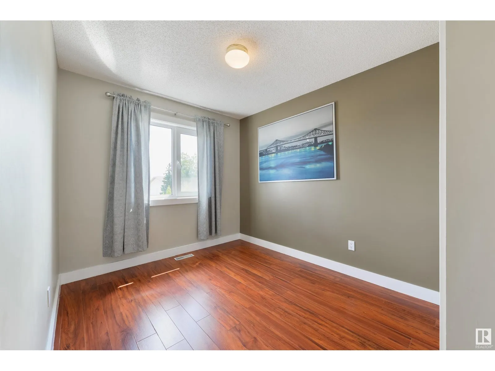 14424 130 ST NW