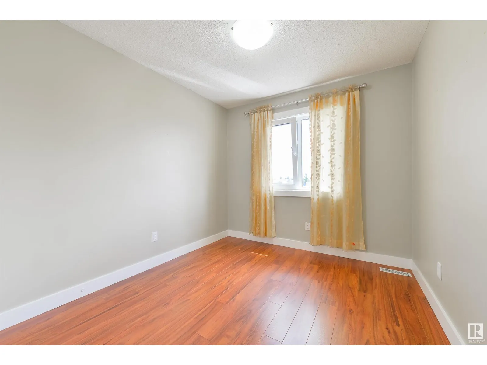 14424 130 ST NW