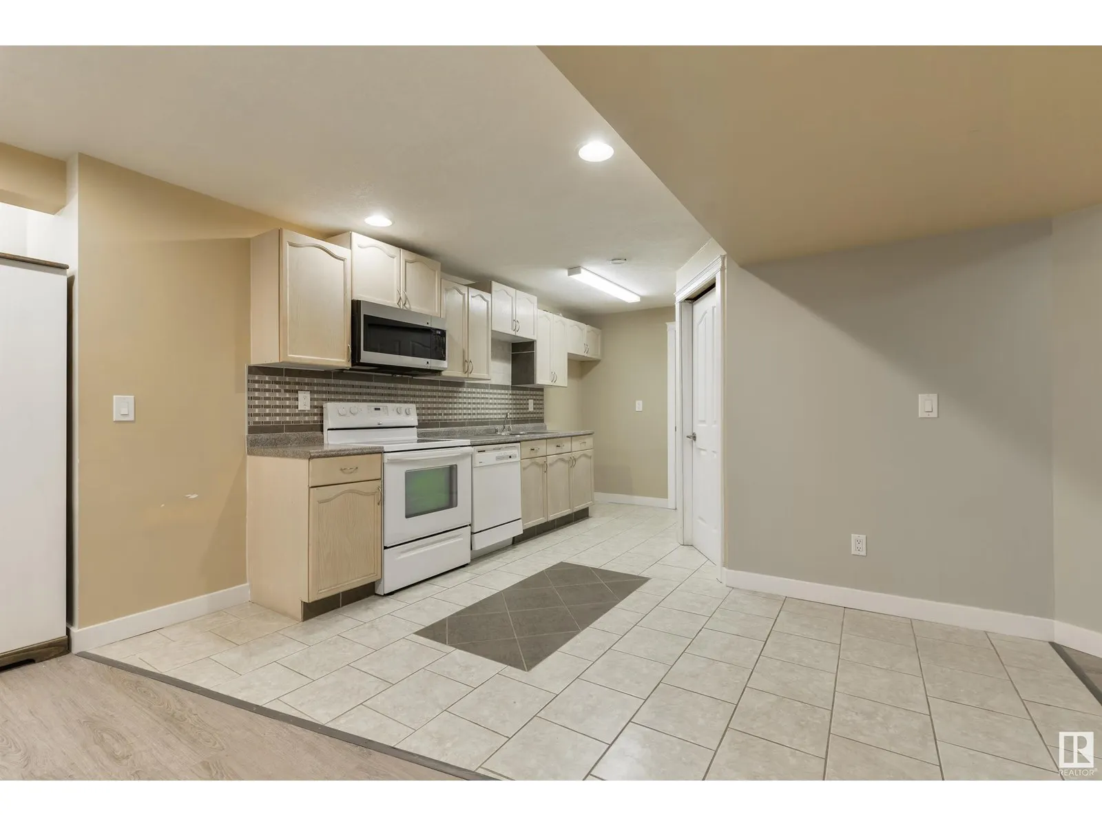 14424 130 ST NW