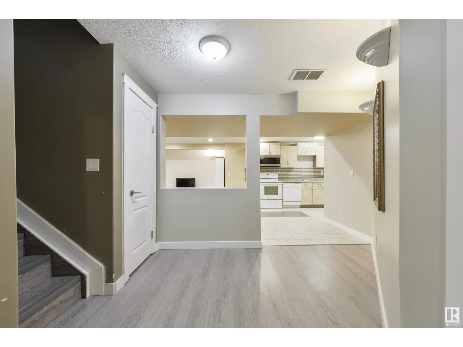 14424 130 ST NW