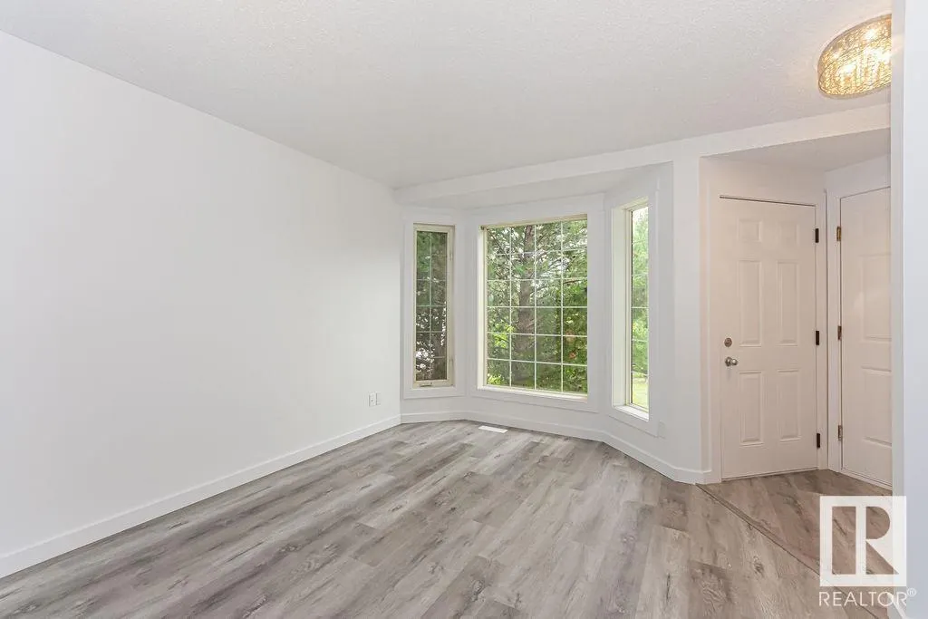 13107 36 ST NW