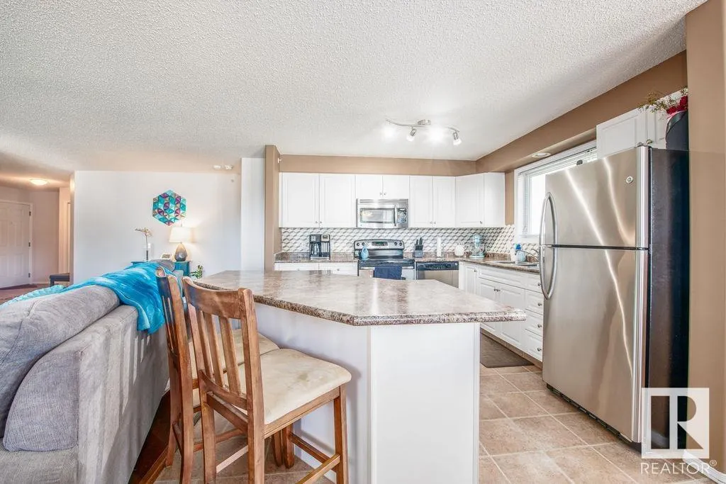 #419 13625 34 ST NW