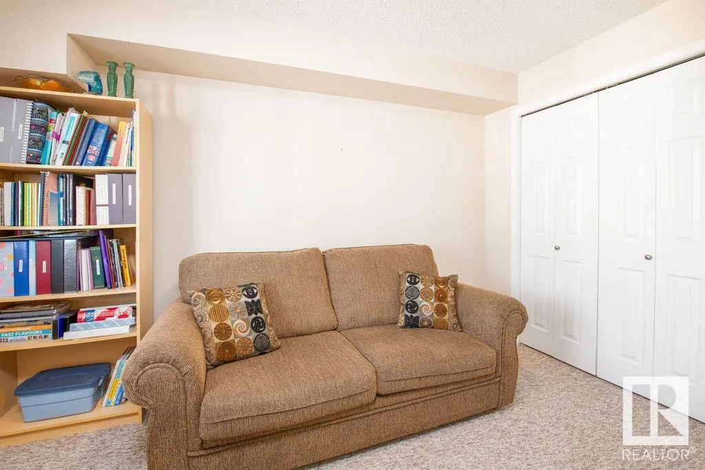 #419 13625 34 ST NW